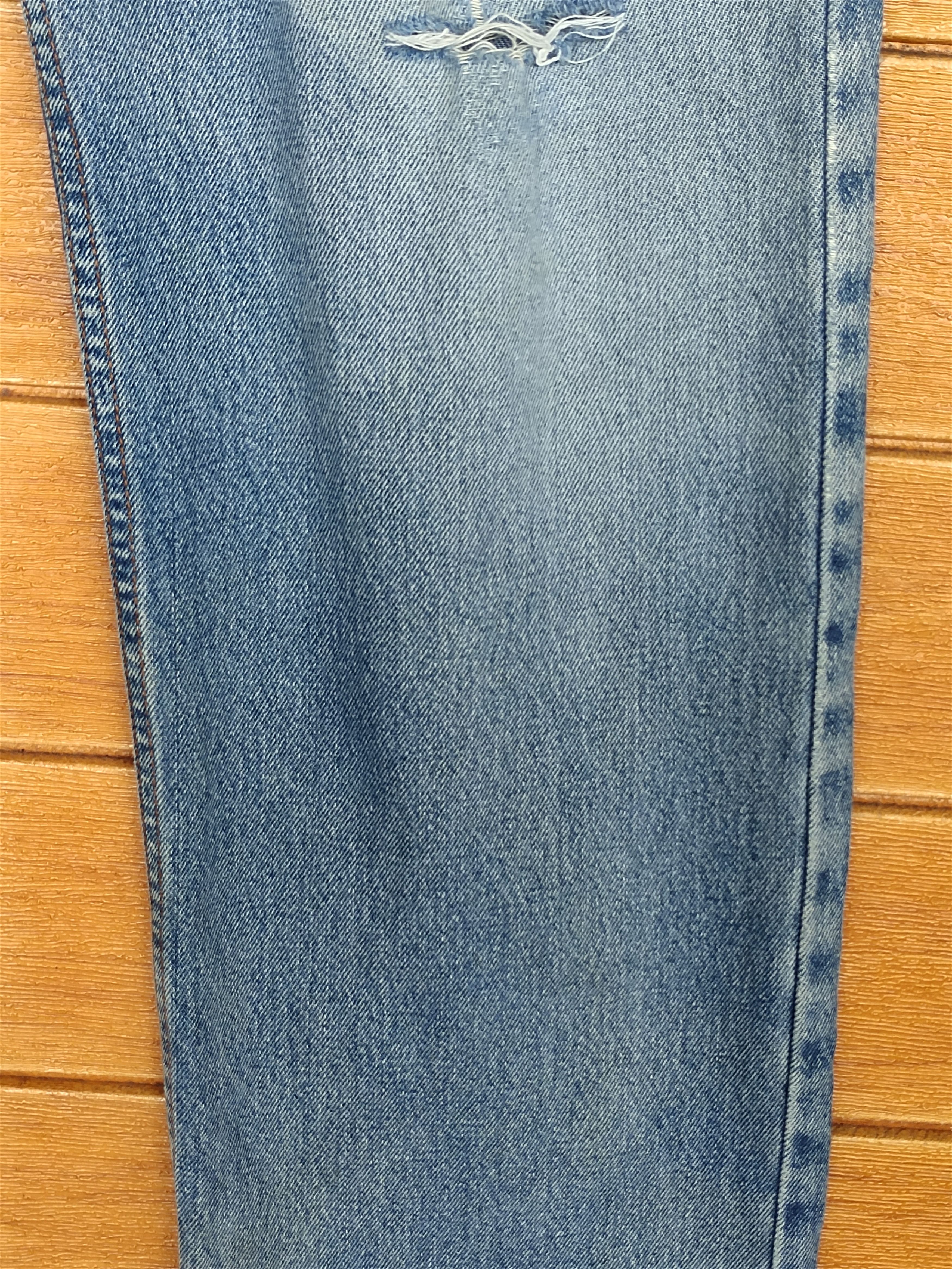Levi's Vintage Levi's 501 Distressed Denim Jeans Kurt Cobain Size US 32 / EU 48 - 6 Thumbnail