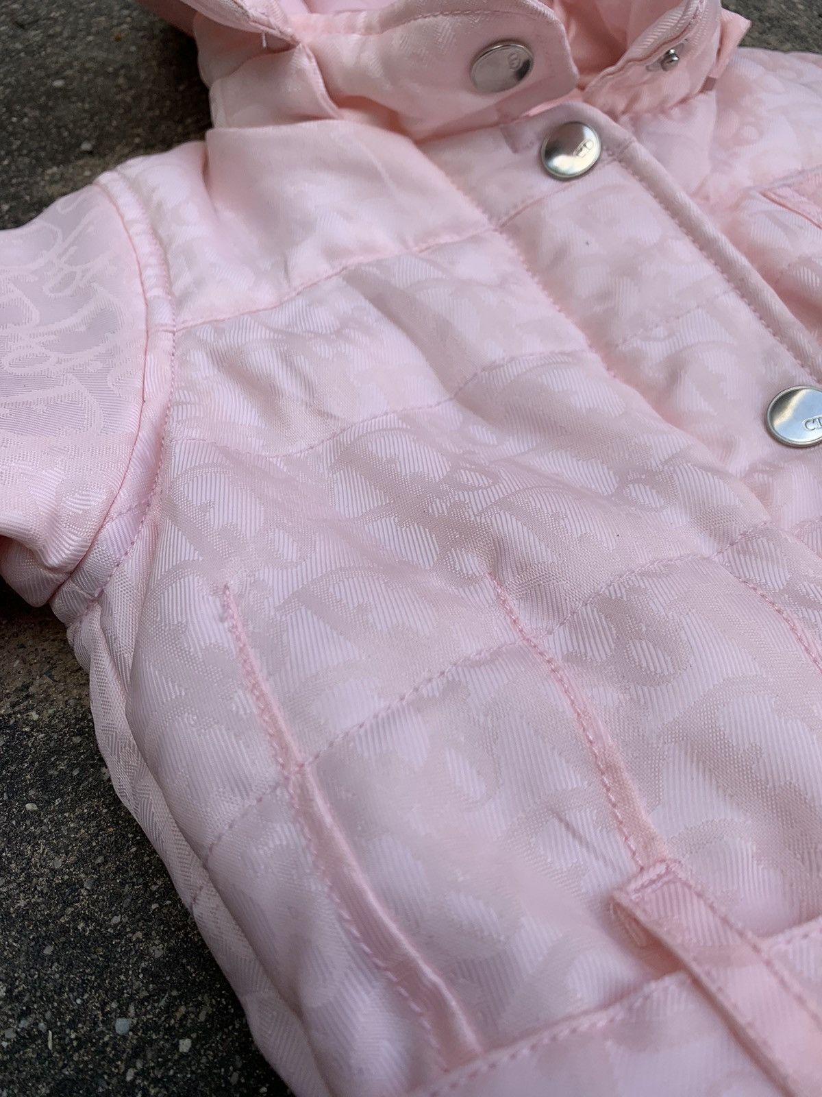 Dior INFANT 3M FULL OBLIQUE MONOGRAM DIOR PUFFER JUMPSUIT Size US XXS / EU 40 - 4 Thumbnail