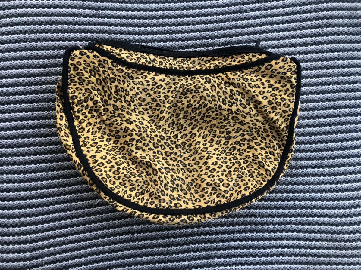 Hysteric Glamour Faded Hysteric Mini Sling Bag Vintage Style Size ONE SIZE - 9 Thumbnail