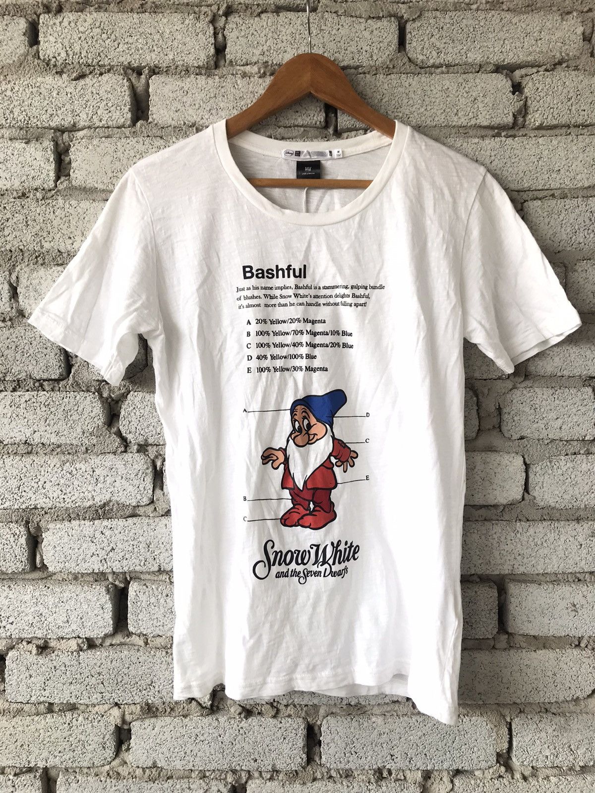 Undercover × Uniqlo Snow White Uniqlo Undercover Size US S / EU 44-46 / 1 - 1 Thumbnail
