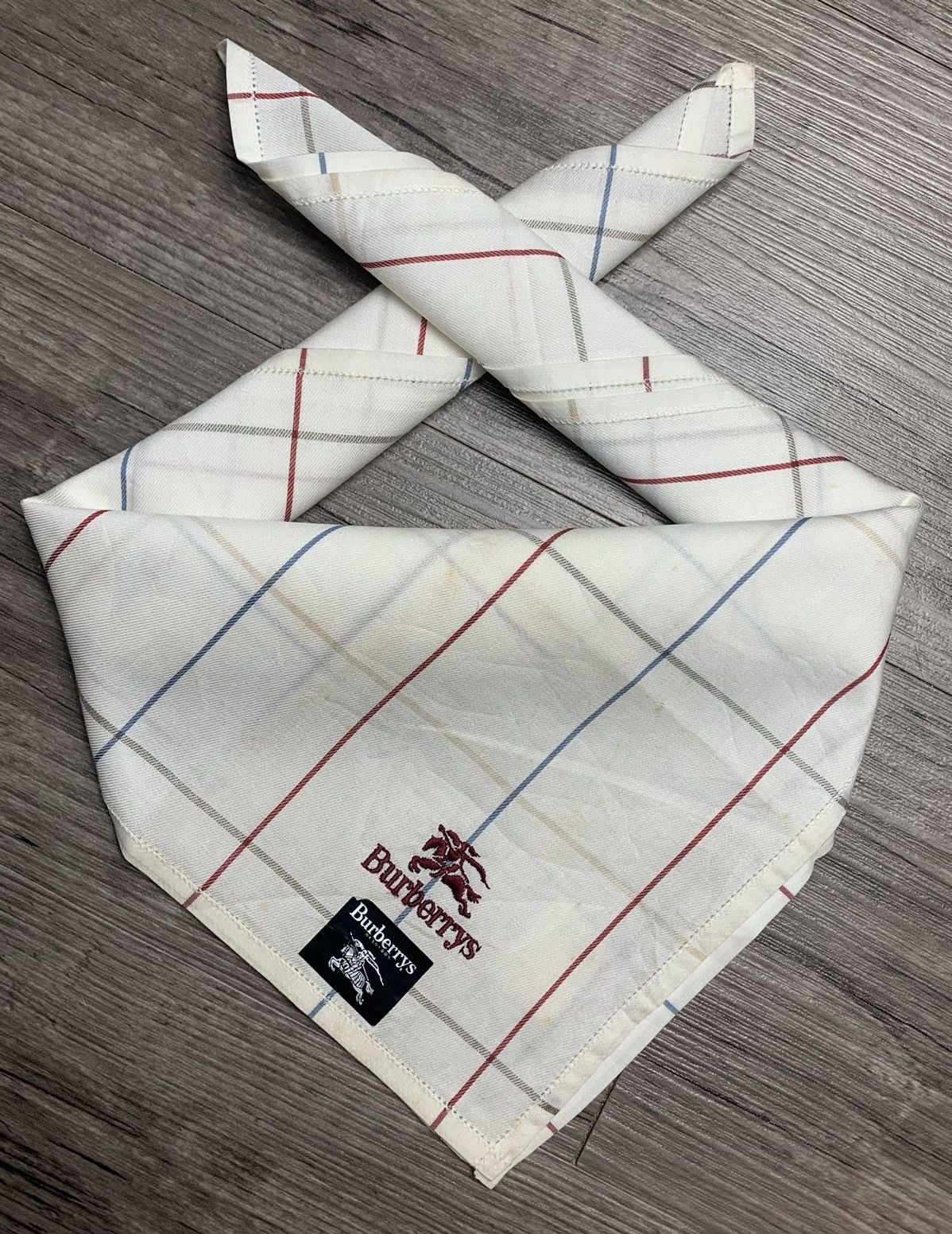 Burberry Burberry Handkerchief/Neckerchief/Bandana Size ONE SIZE - 1 Thumbnail