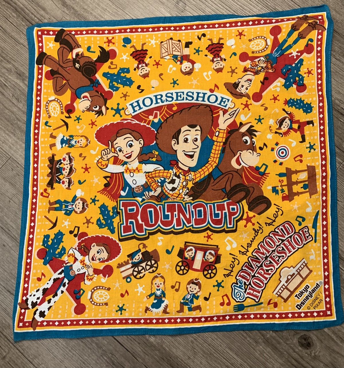 Disney Disney Handkerchief / Pocketsquares Size ONE SIZE - 1 Thumbnail