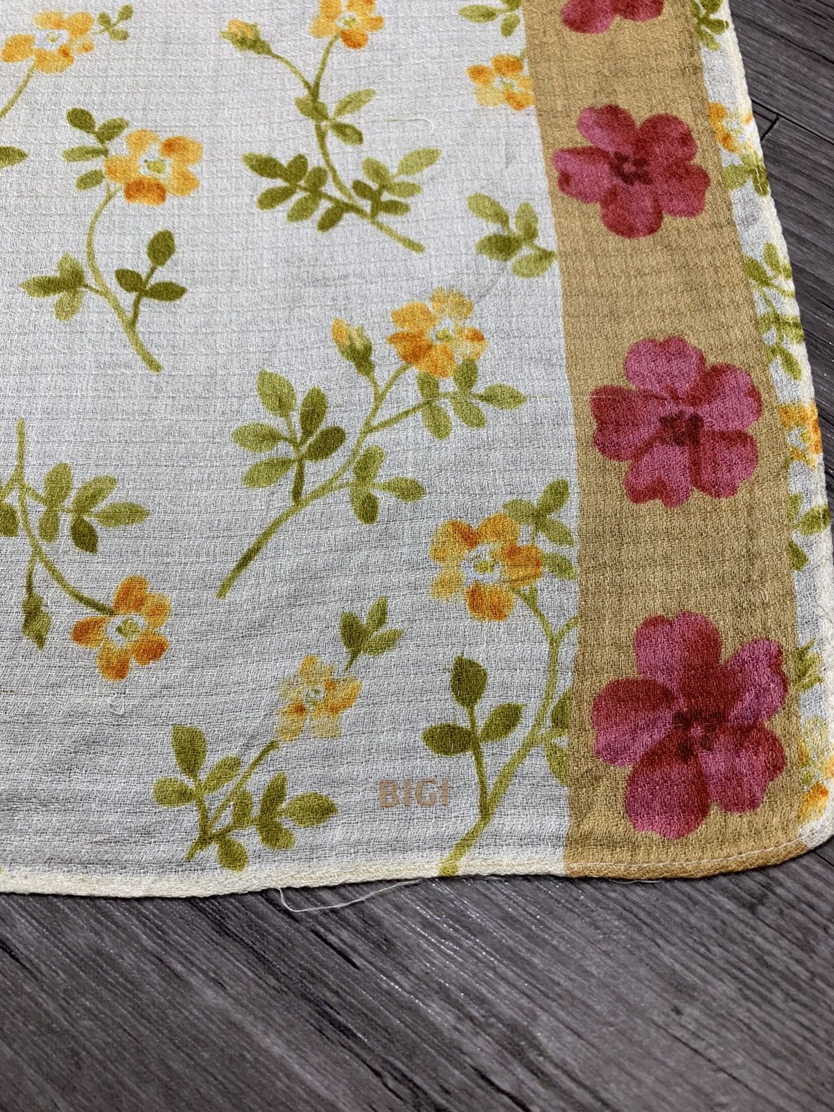 BIGI Bigi Handkerchief / Neckerchief Size ONE SIZE - 3 Thumbnail