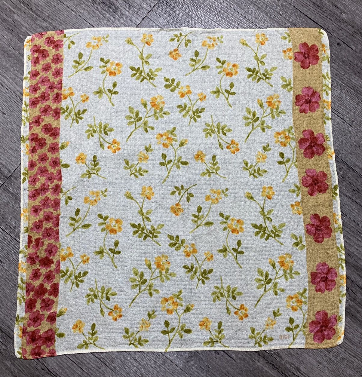 BIGI Bigi Handkerchief / Neckerchief Size ONE SIZE - 2 Thumbnail