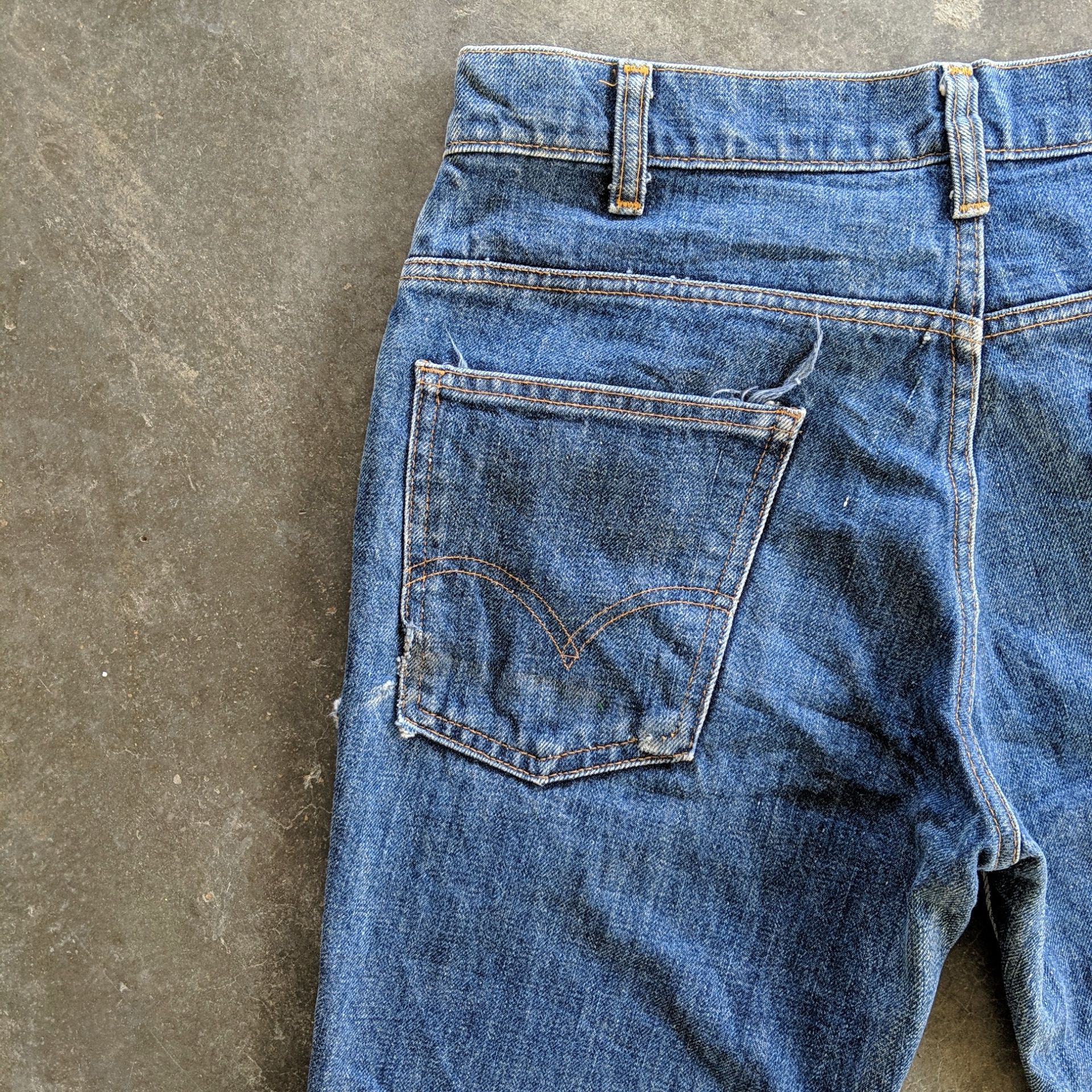 Levi's Vintage Levi’s 70s Single Digit Faded FLARE Jeans Denim Pant Size US 32 / EU 48 - 15 Thumbnail