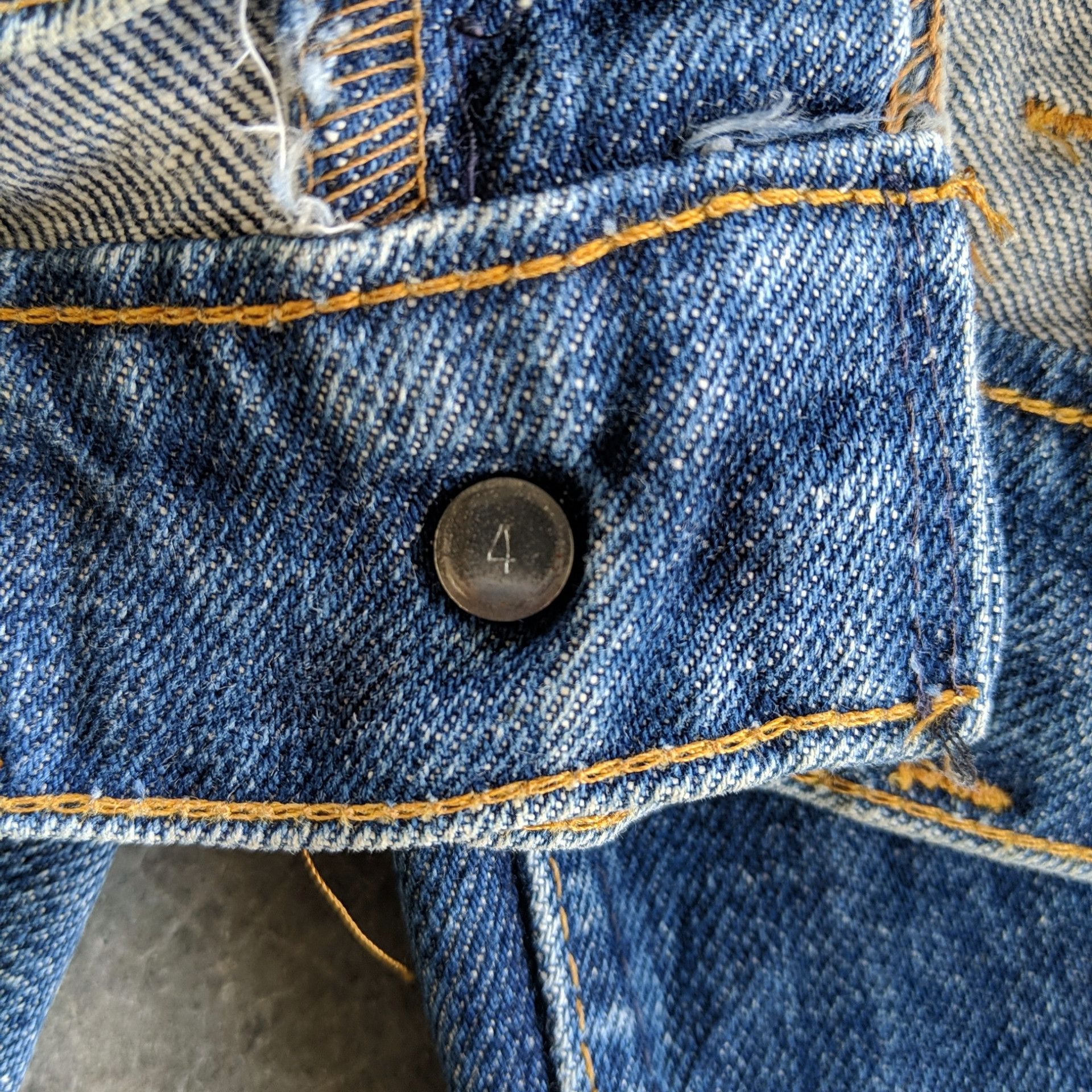 Levi's Vintage Levi’s 70s Single Digit Faded FLARE Jeans Denim Pant Size US 32 / EU 48 - 10 Thumbnail