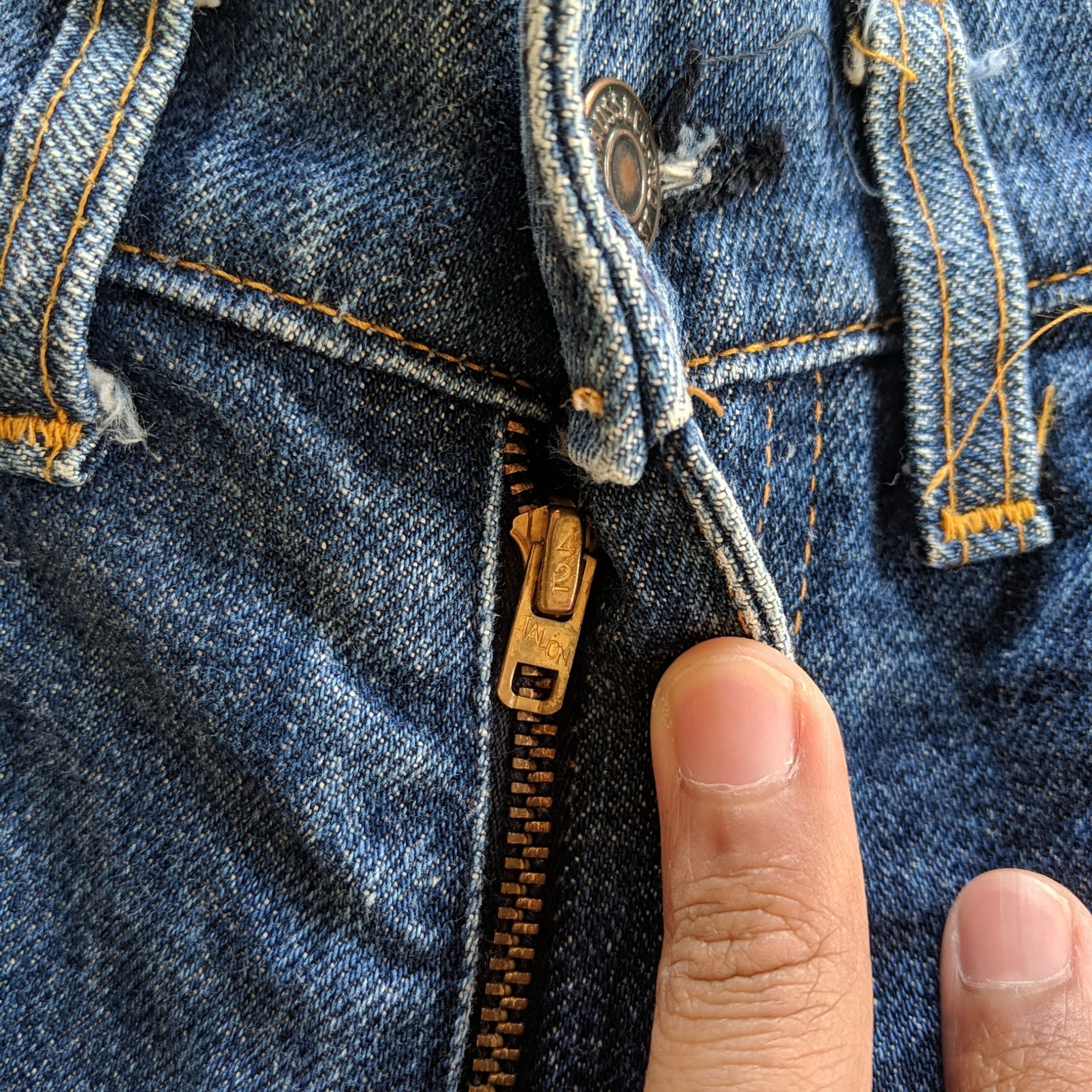 Levi's Vintage Levi’s 70s Single Digit Faded FLARE Jeans Denim Pant Size US 32 / EU 48 - 9 Thumbnail