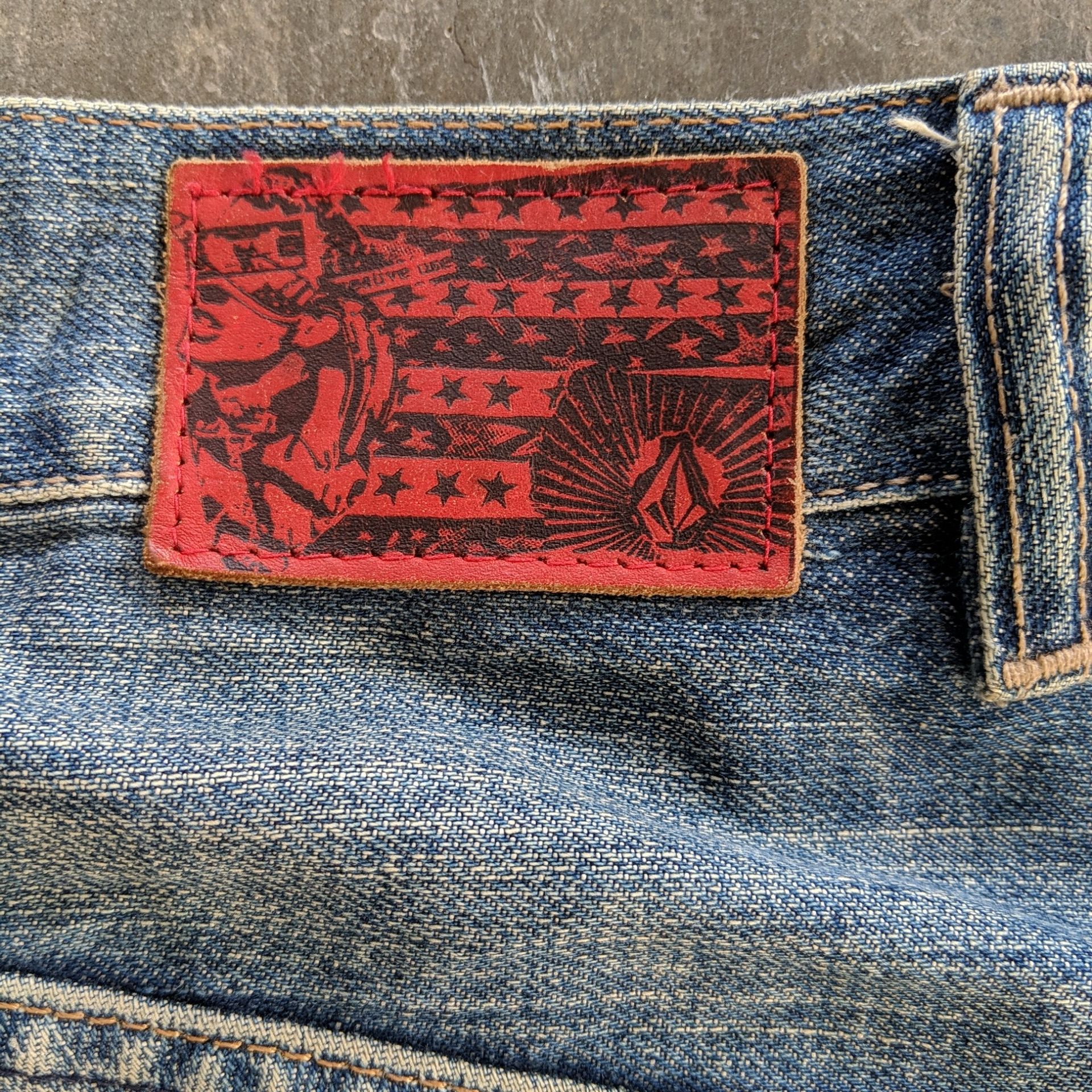 Vintage Vintage Volcom Liberated Rusty Distressed Denim Jeans Pants Size US 32 / EU 48 - 13 Thumbnail