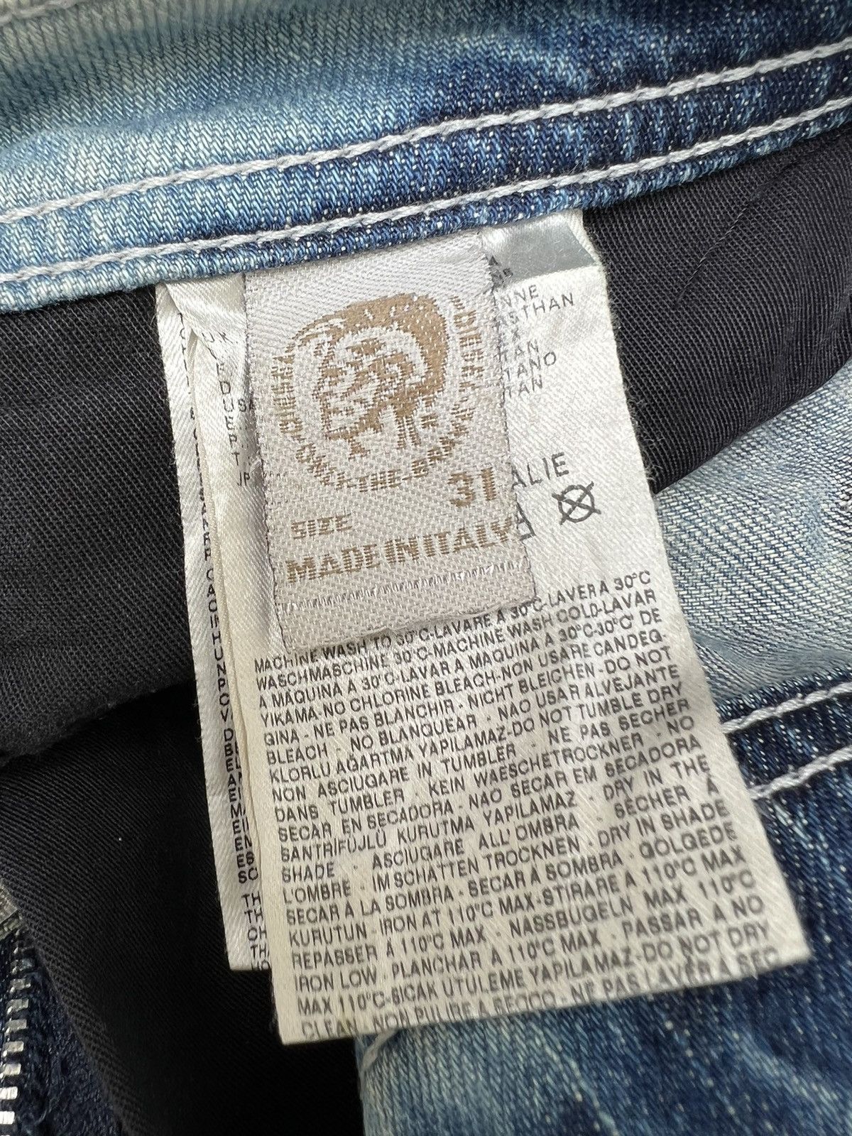 Diesel Trashed Diesel Ripped Denim Faded Jeans Size US 32 / EU 48 - 24 Thumbnail