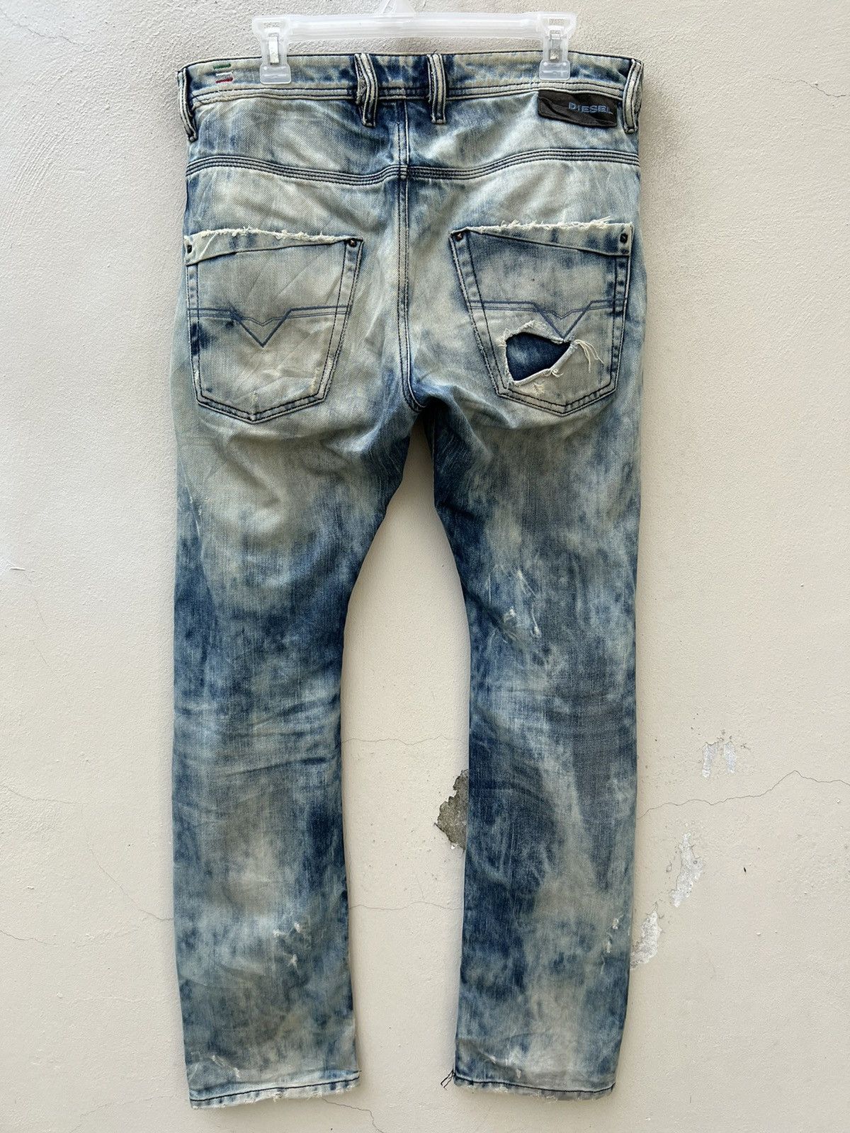 Diesel Trashed Diesel Ripped Denim Faded Jeans Size US 32 / EU 48 - 16 Thumbnail