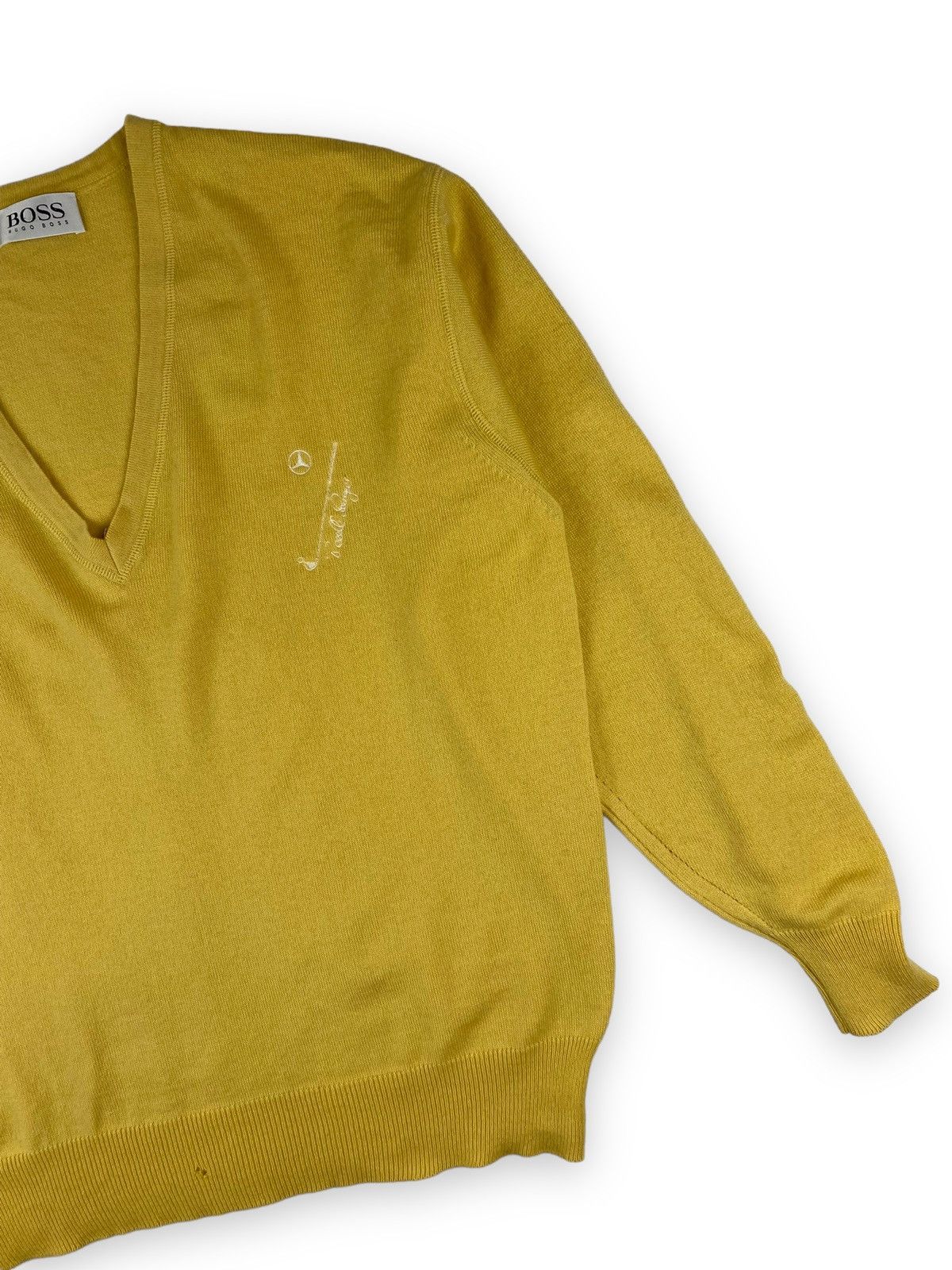 Hugo Boss × Mercedes-Benz × Vintage Mens Vintage Hugo Boss Mercedes Benz Wool Pullover Sweaters Size US L / EU 52-54 / 3 - 3 Thumbnail