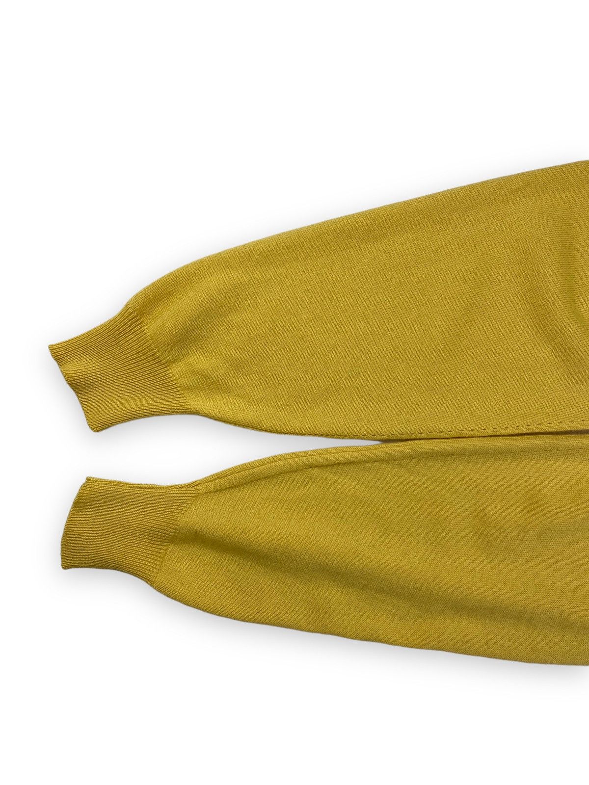 Hugo Boss × Mercedes-Benz × Vintage Mens Vintage Hugo Boss Mercedes Benz Wool Pullover Sweaters Size US L / EU 52-54 / 3 - 6 Thumbnail