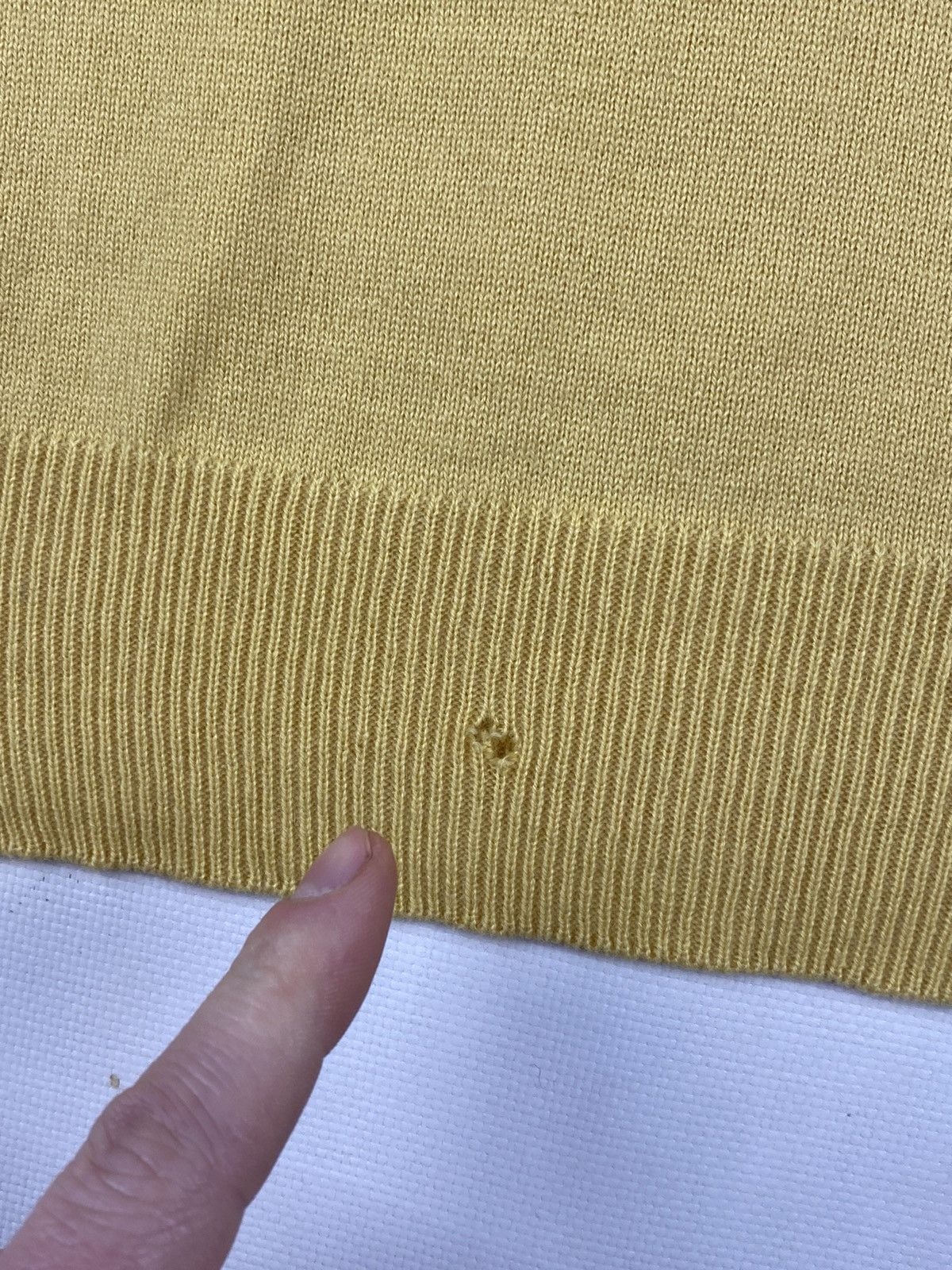 Hugo Boss × Mercedes-Benz × Vintage Mens Vintage Hugo Boss Mercedes Benz Wool Pullover Sweaters Size US L / EU 52-54 / 3 - 9 Thumbnail