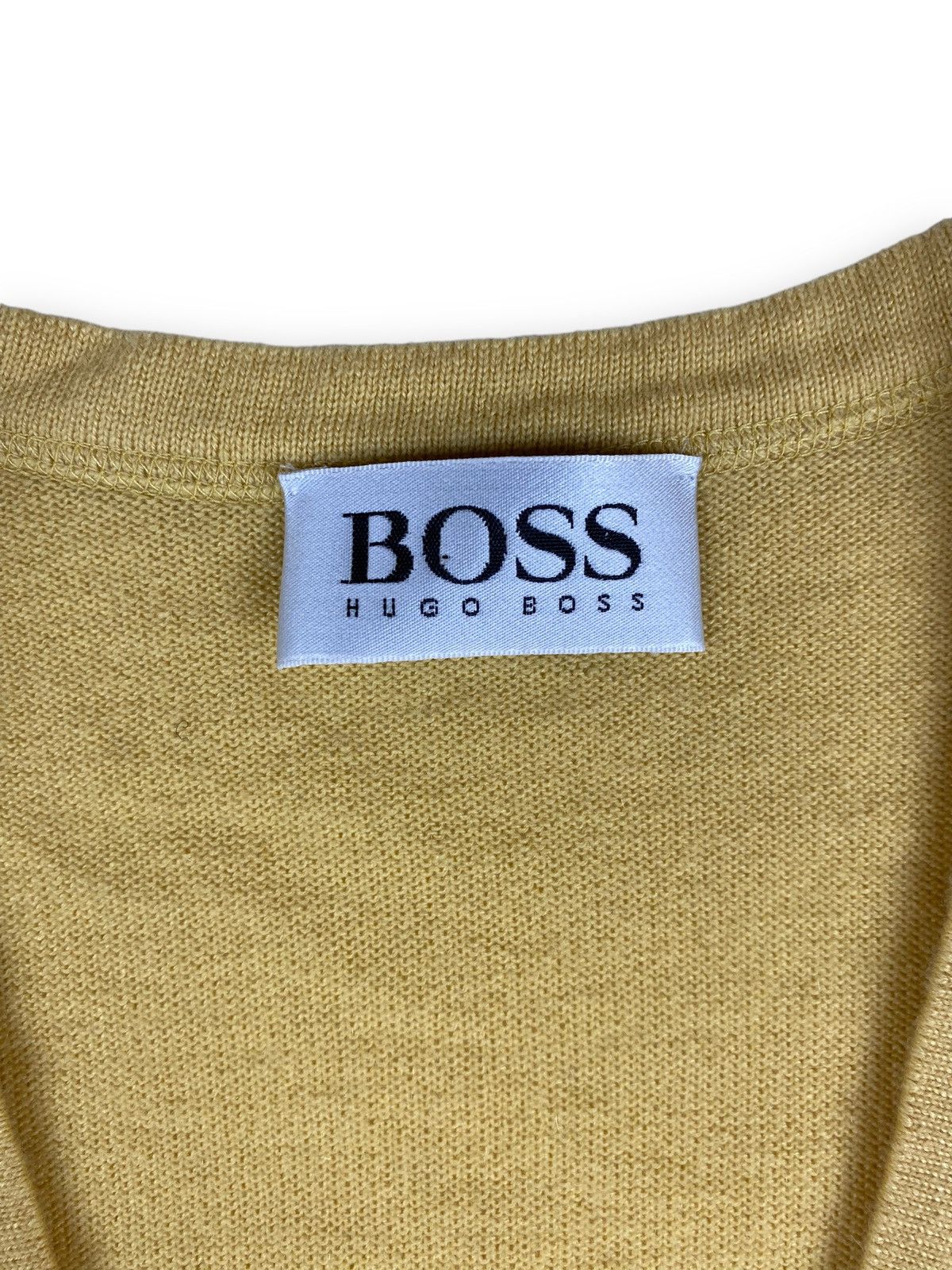 Hugo Boss × Mercedes-Benz × Vintage Mens Vintage Hugo Boss Mercedes Benz Wool Pullover Sweaters Size US L / EU 52-54 / 3 - 7 Thumbnail