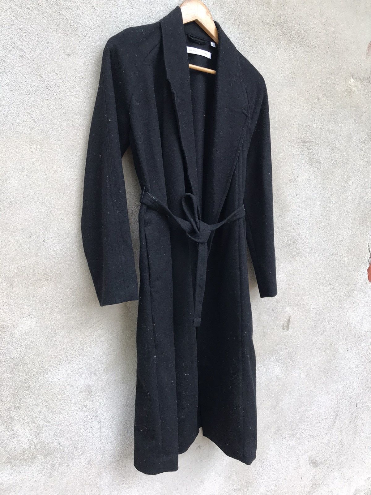 Lemaire × Uniqlo FALL WINTER 2015 UNIQLO x LEMAIRE CASHMERE LONG JACKET Size US S / EU 44-46 / 1 - 5 Thumbnail