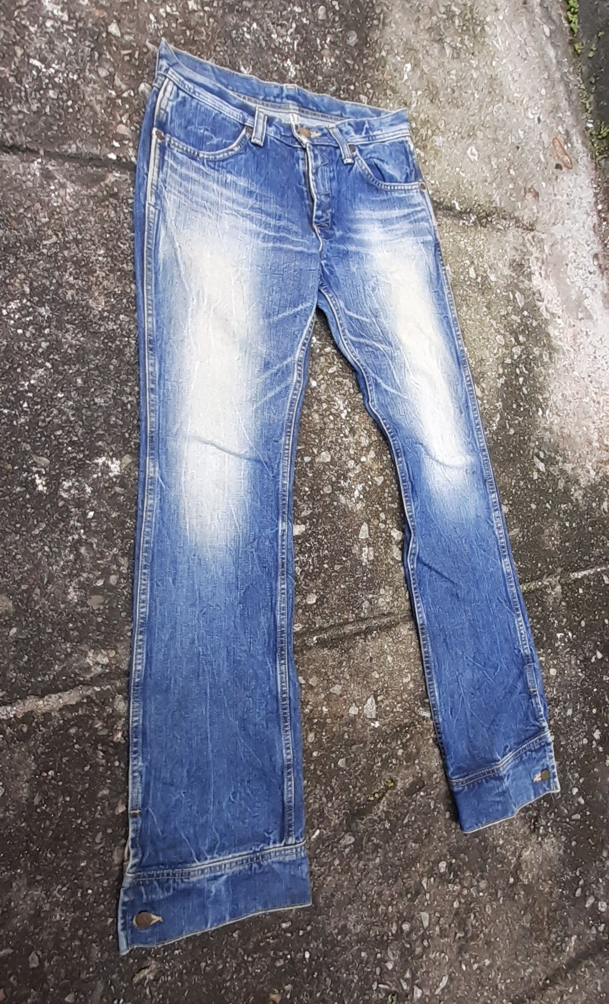Lee Rare! Hard to Find..Vtg Lee Rider Jpn With Button On The Leg Size US 28 / EU 44 - 5 Thumbnail