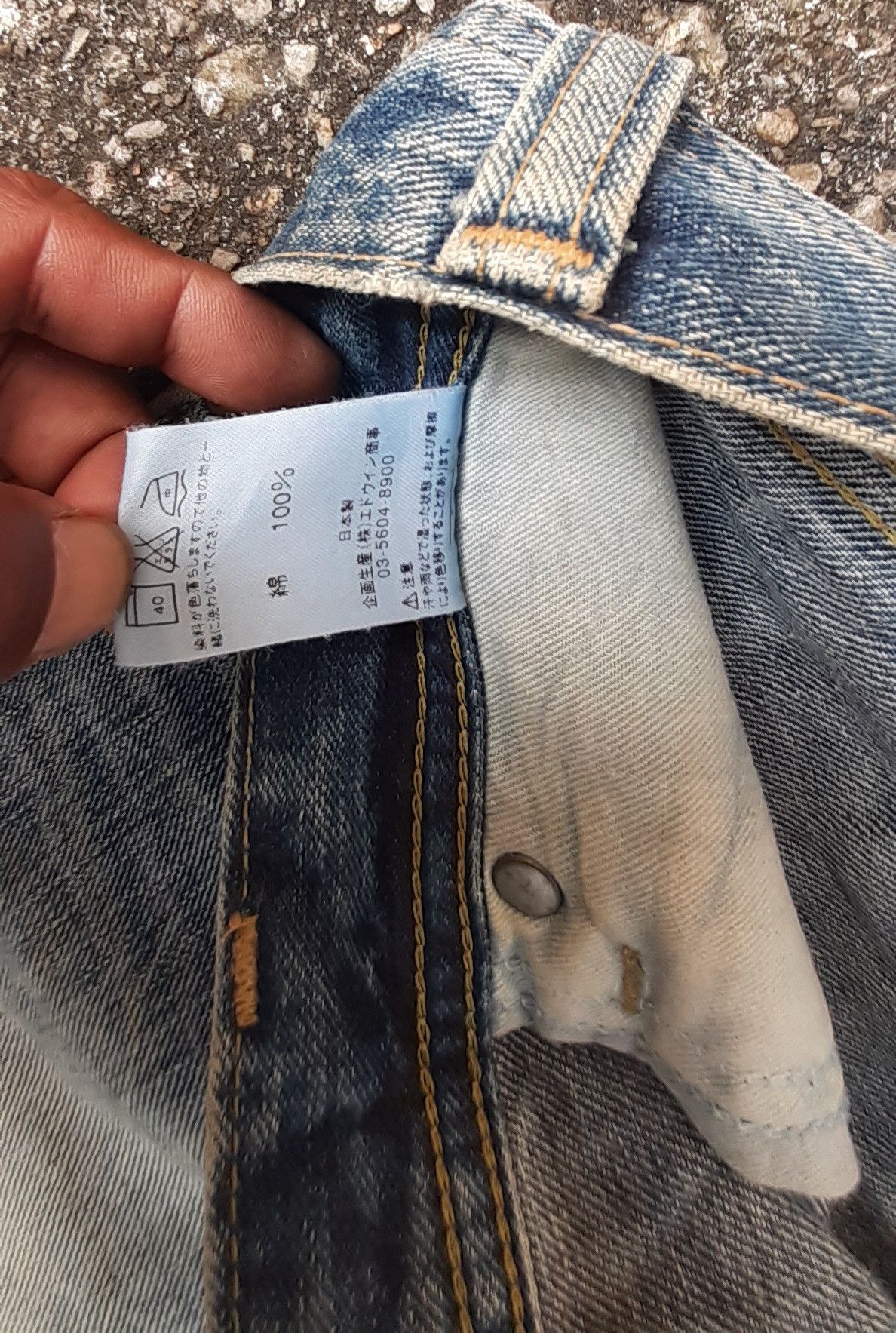 Lee Rare! Hard to Find..Vtg Lee Rider Jpn With Button On The Leg Size US 28 / EU 44 - 21 Thumbnail
