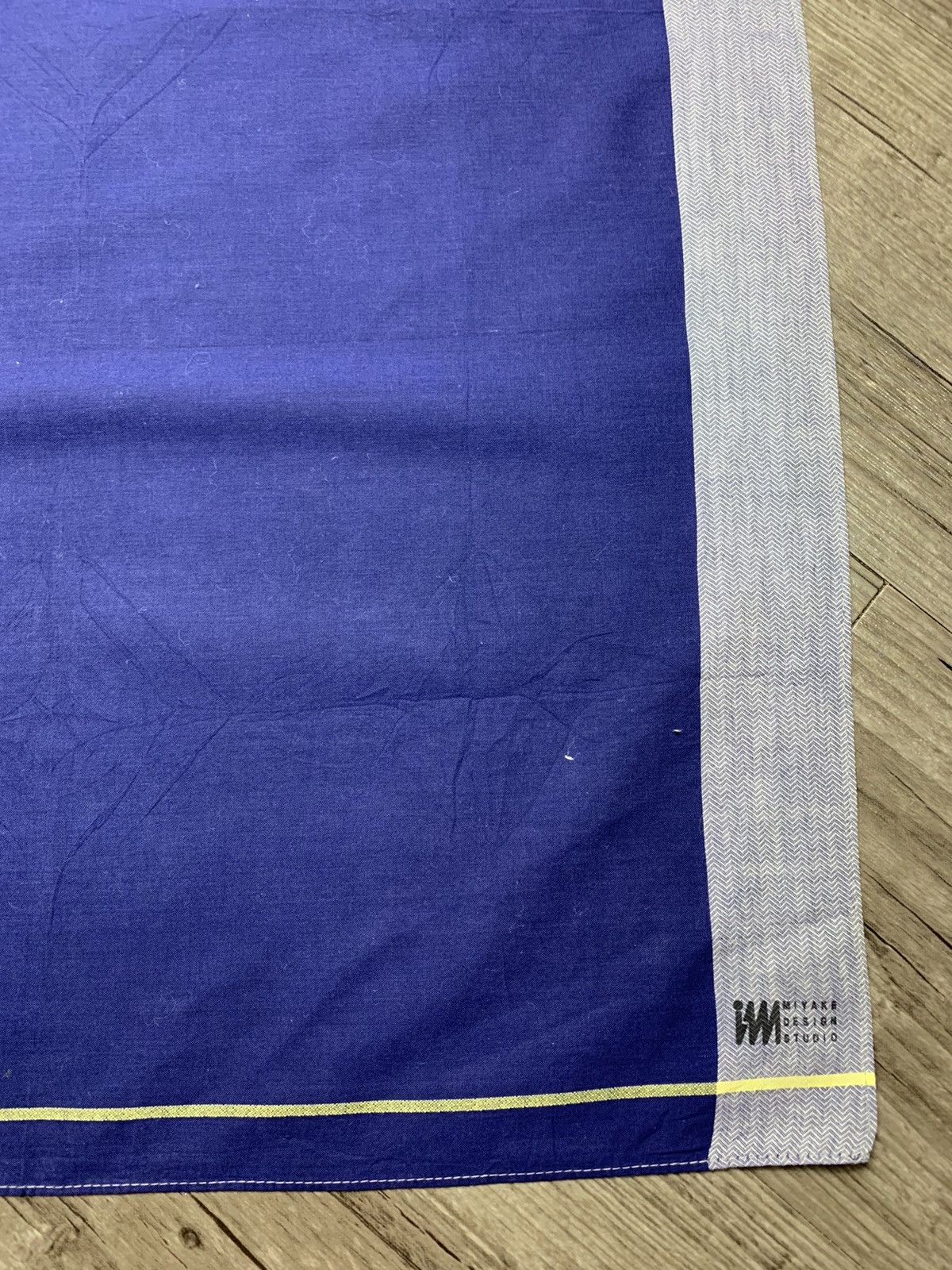 Issey Miyake Issey Miyake Handkerchief/Neckerchief/Bandana Size ONE SIZE - 3 Thumbnail