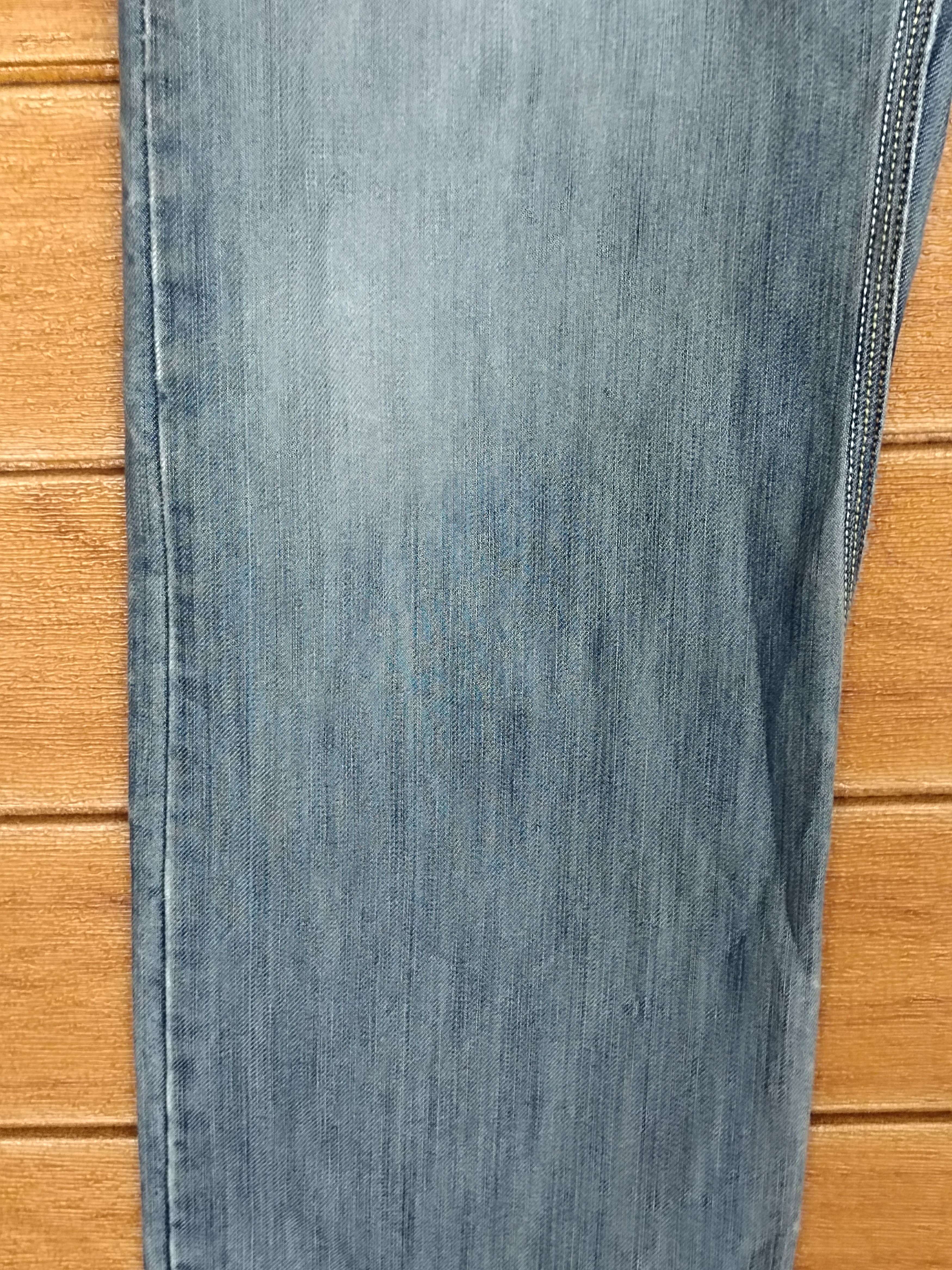 Levi's Vintage Clothing Levi's 514 Distressed Loose Wide Denim Jeans Size US 34 / EU 50 - 4 Thumbnail