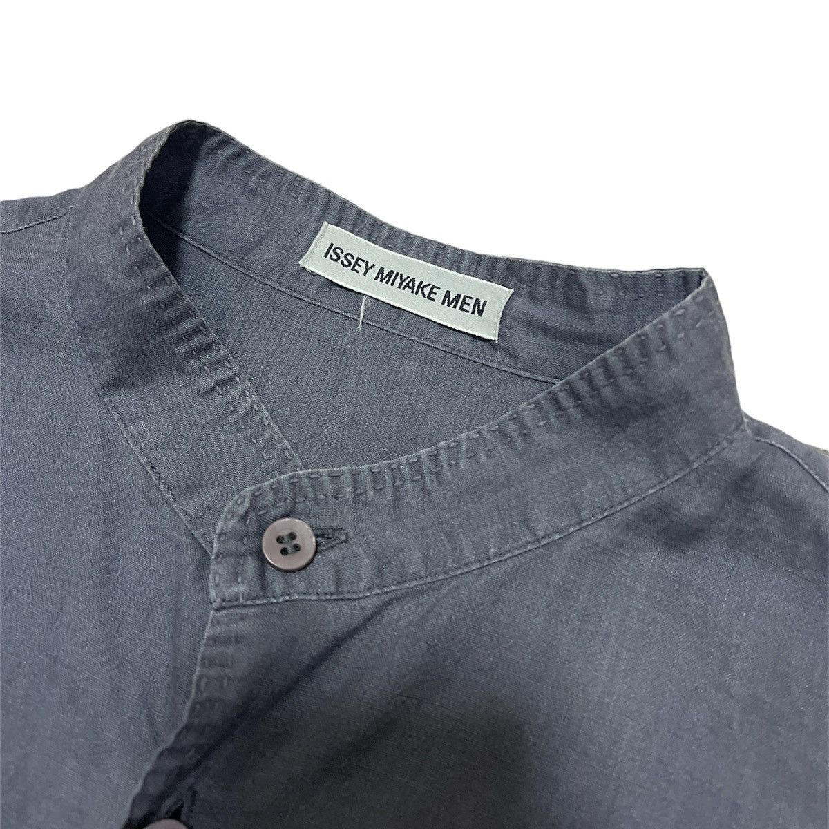 Issey Miyake Issey Miyake Men Mandarin Collar Linen Button ups Shirt Size US XL / EU 56 / 4 - 2 Thumbnail