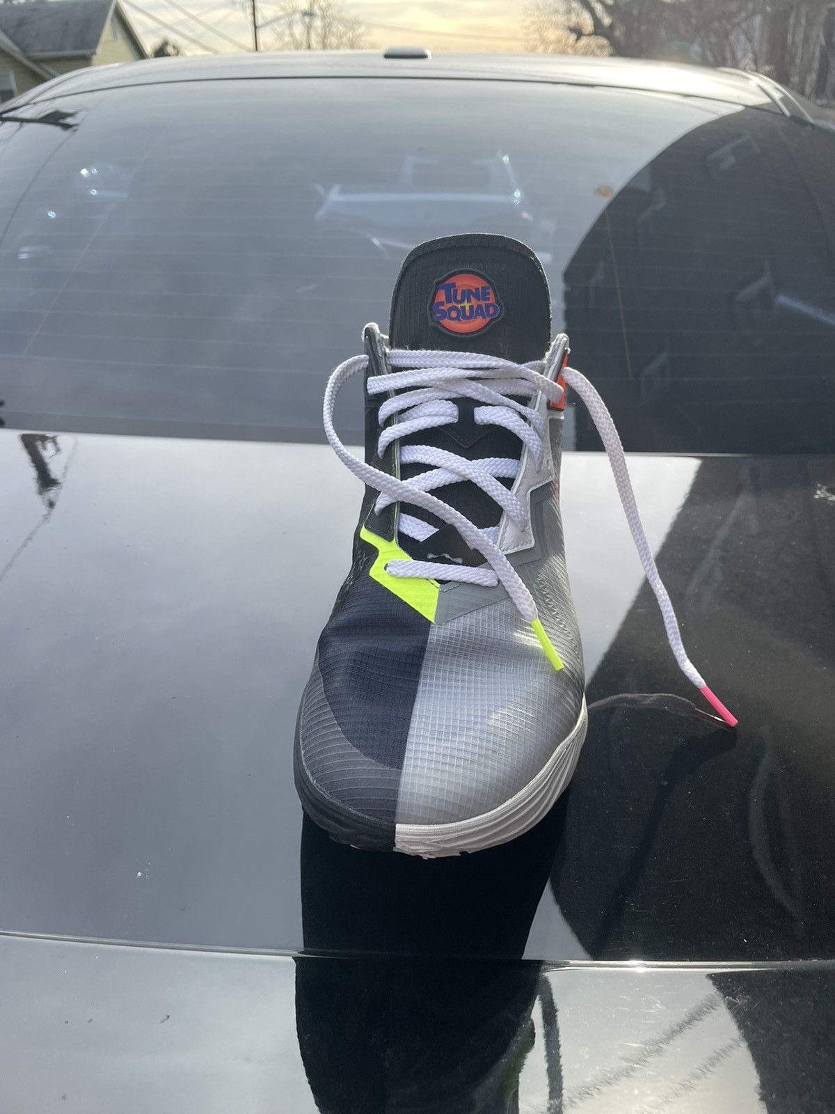 Nike Lebron 18 Low Bugs Marvin Men's