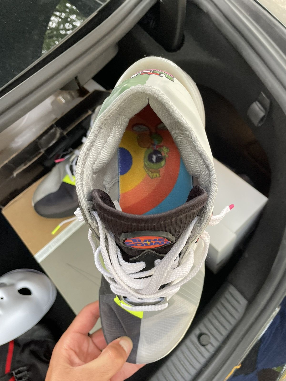 Nike Lebron 18 Low Bugs Marvin Men's