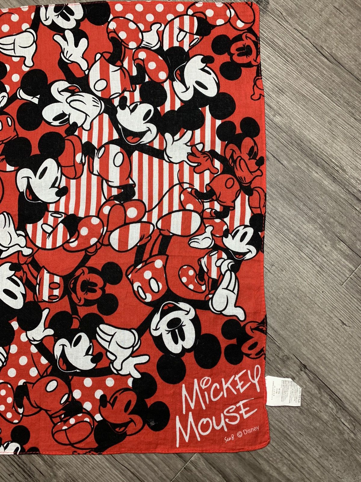 Disney Disney Mickey Handkerchief Neckerchief Pocketsquares Size ONE SIZE - 2 Thumbnail