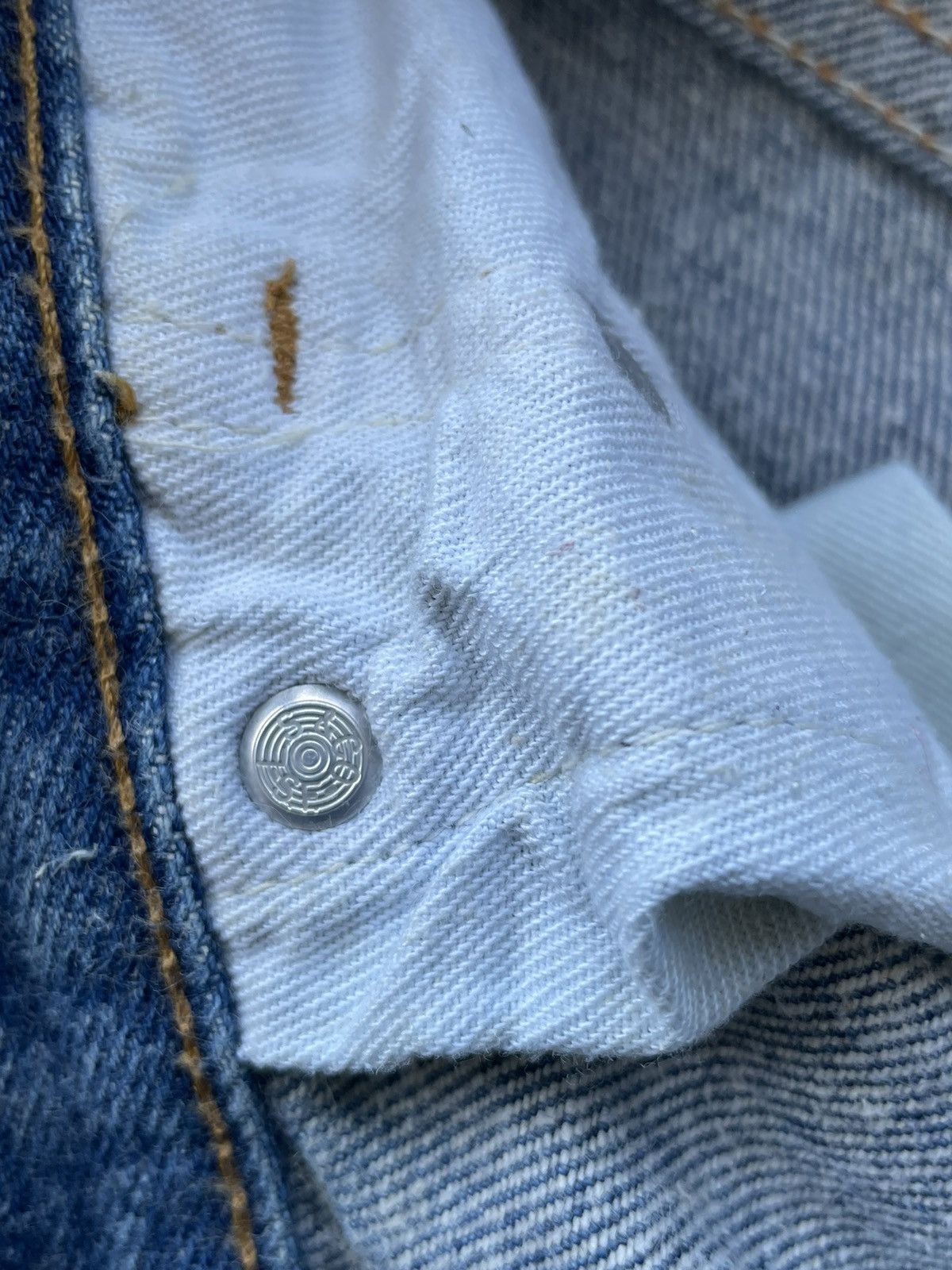 Levi's Vintage 1990 Levis Student 701 e Size US 29 - 16 Thumbnail