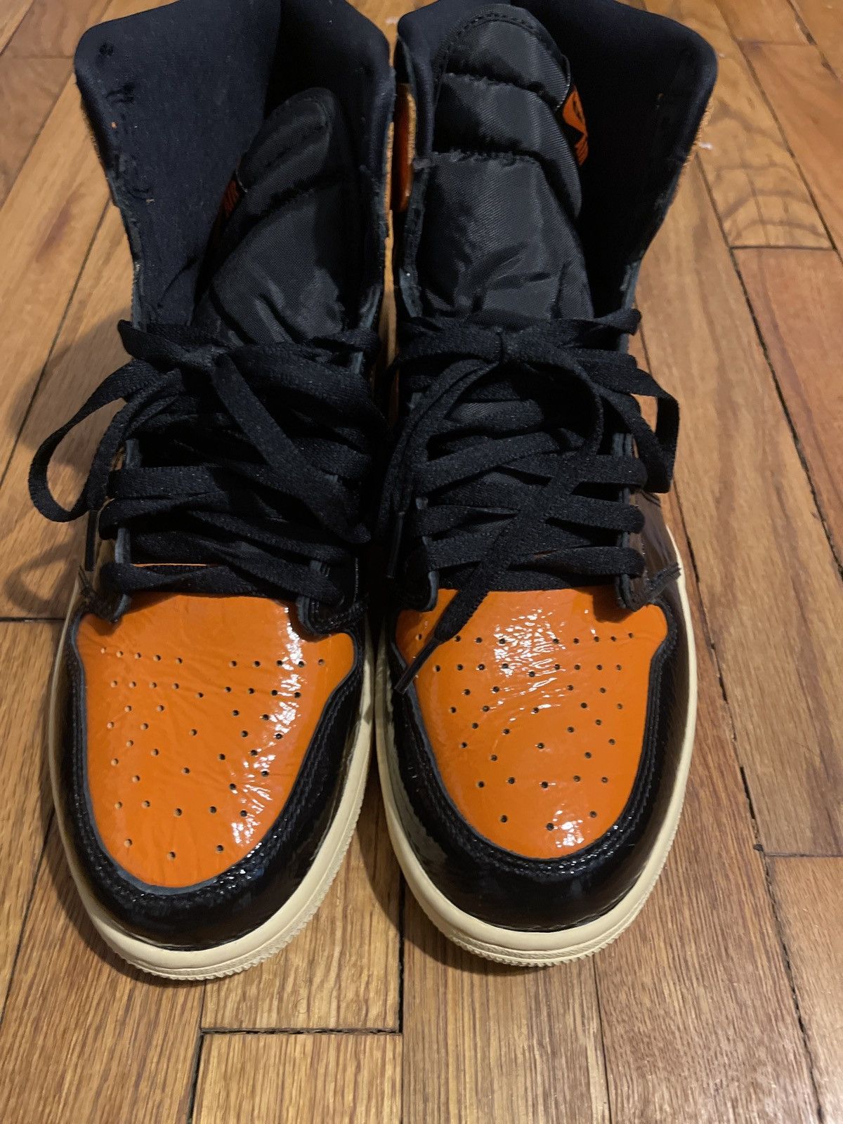 shattered backboards jordan 1