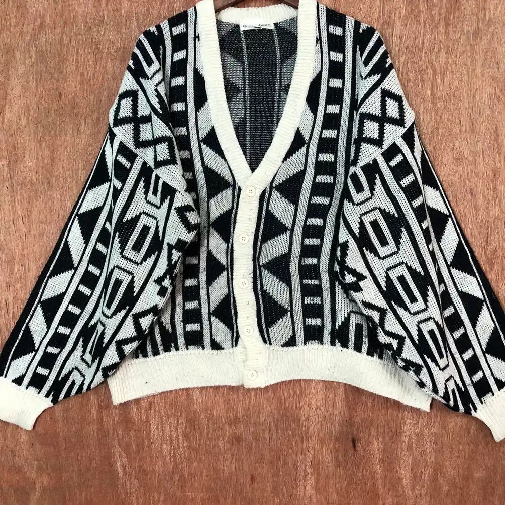 Japanese Brand × The Unbranded Brand Oversized Navajo Pattern Knit Cardigan #329 Size 4XL / US 24-26 - 3 Thumbnail