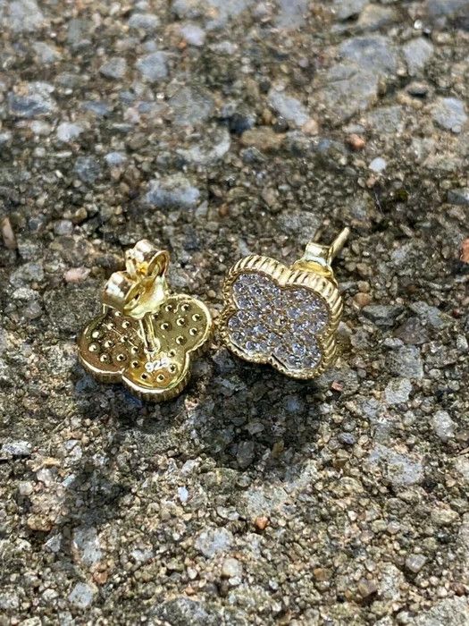 Other 14k Gold Over Real Solid Silver Earrings Clover Flower Size ONE SIZE - 5 Thumbnail