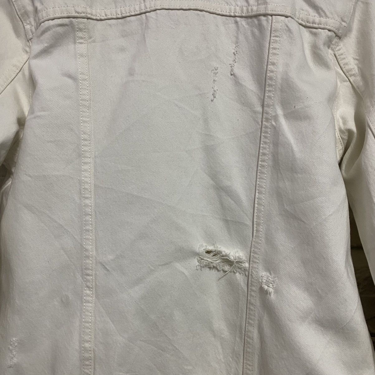 Levi's Levis Ex-Boyfriend Trucker Denim Jacket Distressed Size M / US 6-8 / IT 42-44 - 16 Thumbnail