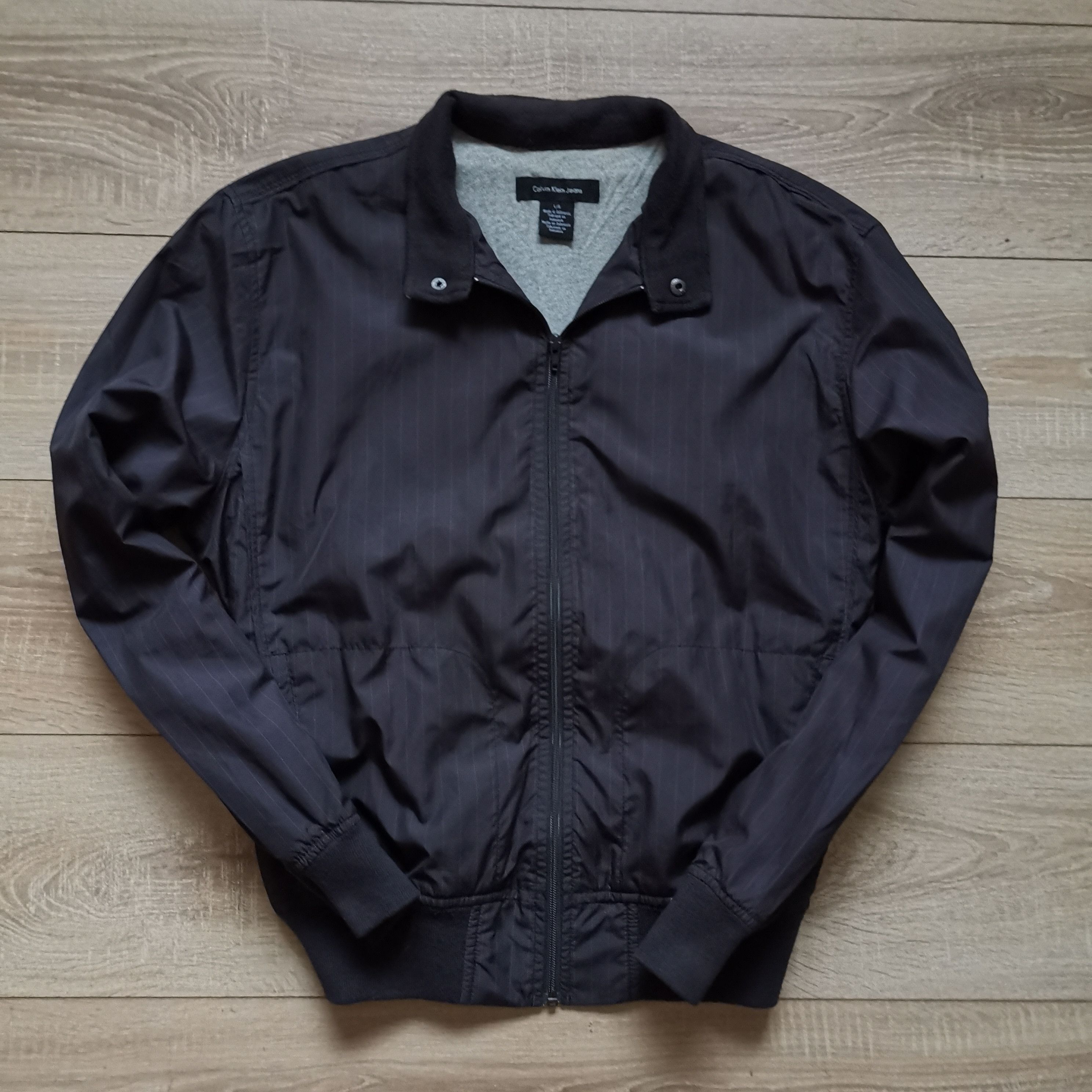Calvin Klein Vintage Calvin Klein striped bomber jacket Size US L / EU 52-54 / 3 - 1 Thumbnail