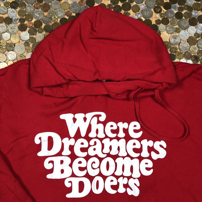 Uniqlo Uniqlo Where Dreamers Become Doers Hoodie | Grailed