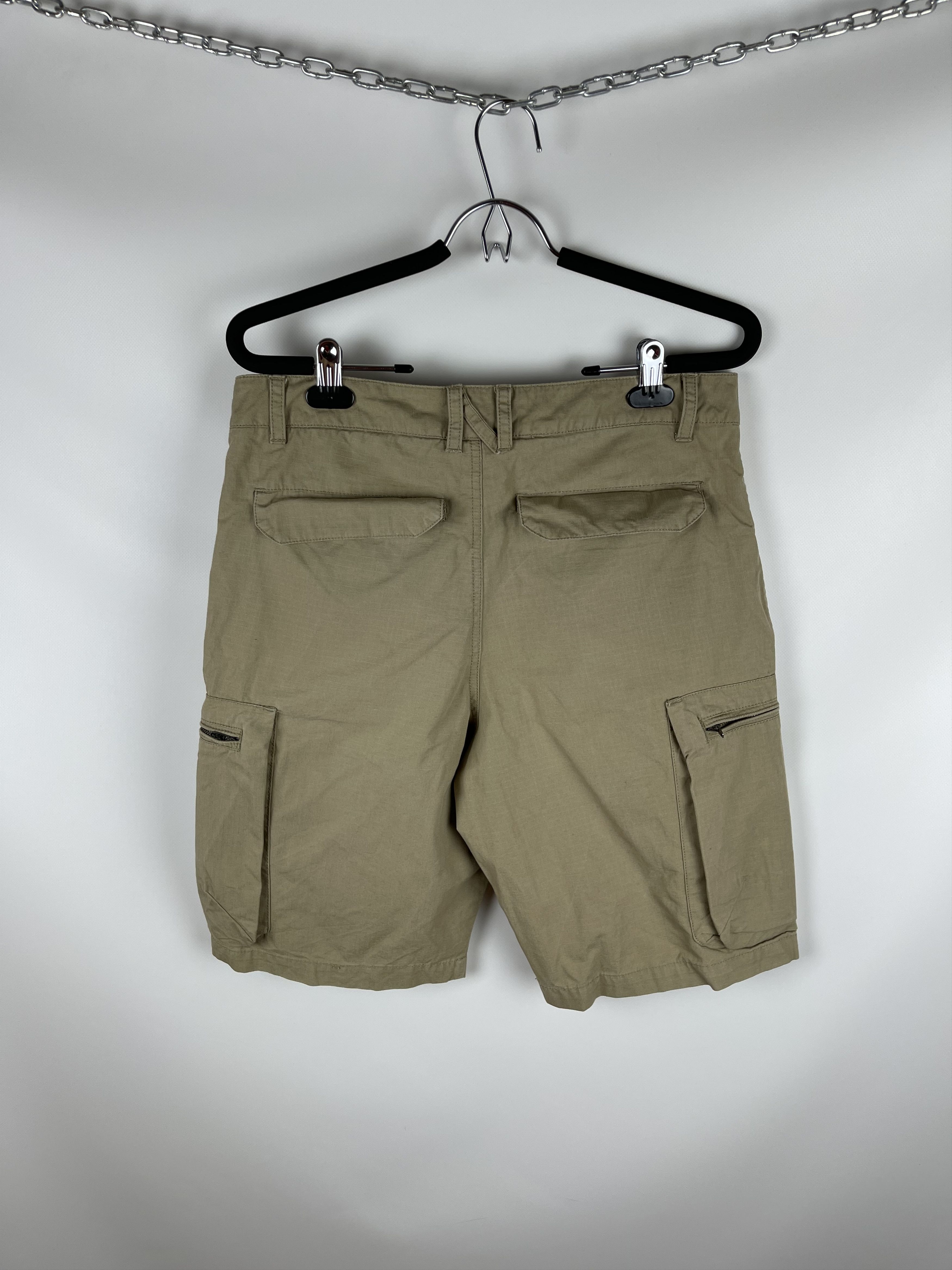 Nike Nike Vintage swoosh beige cargo shorts Size US 30 / EU 46 - 7 Thumbnail