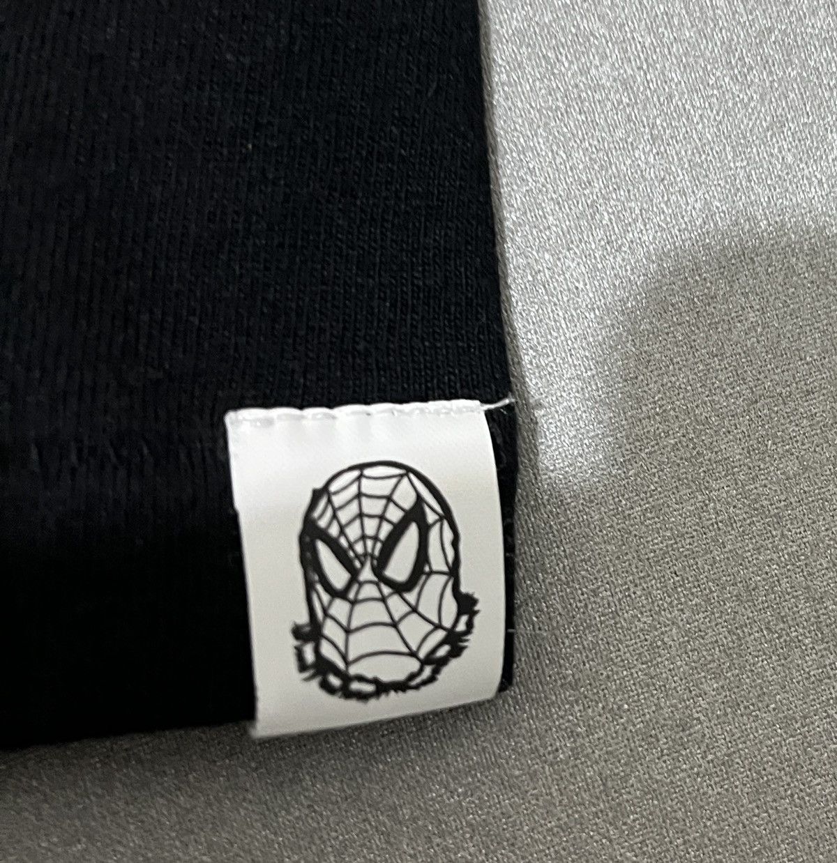 Bape Bape X Marvel Spider-Man Bape tee Size US XL / EU 56 / 4 - 6 Thumbnail