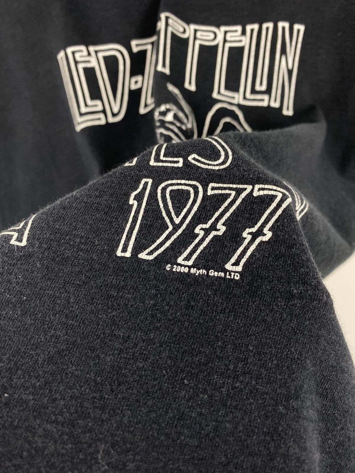 Band Tees Vintage Led Zeppelin 2000 T Shirt Tee Pink Floyd Sabbath Size US L / EU 52-54 / 3 - 5 Thumbnail