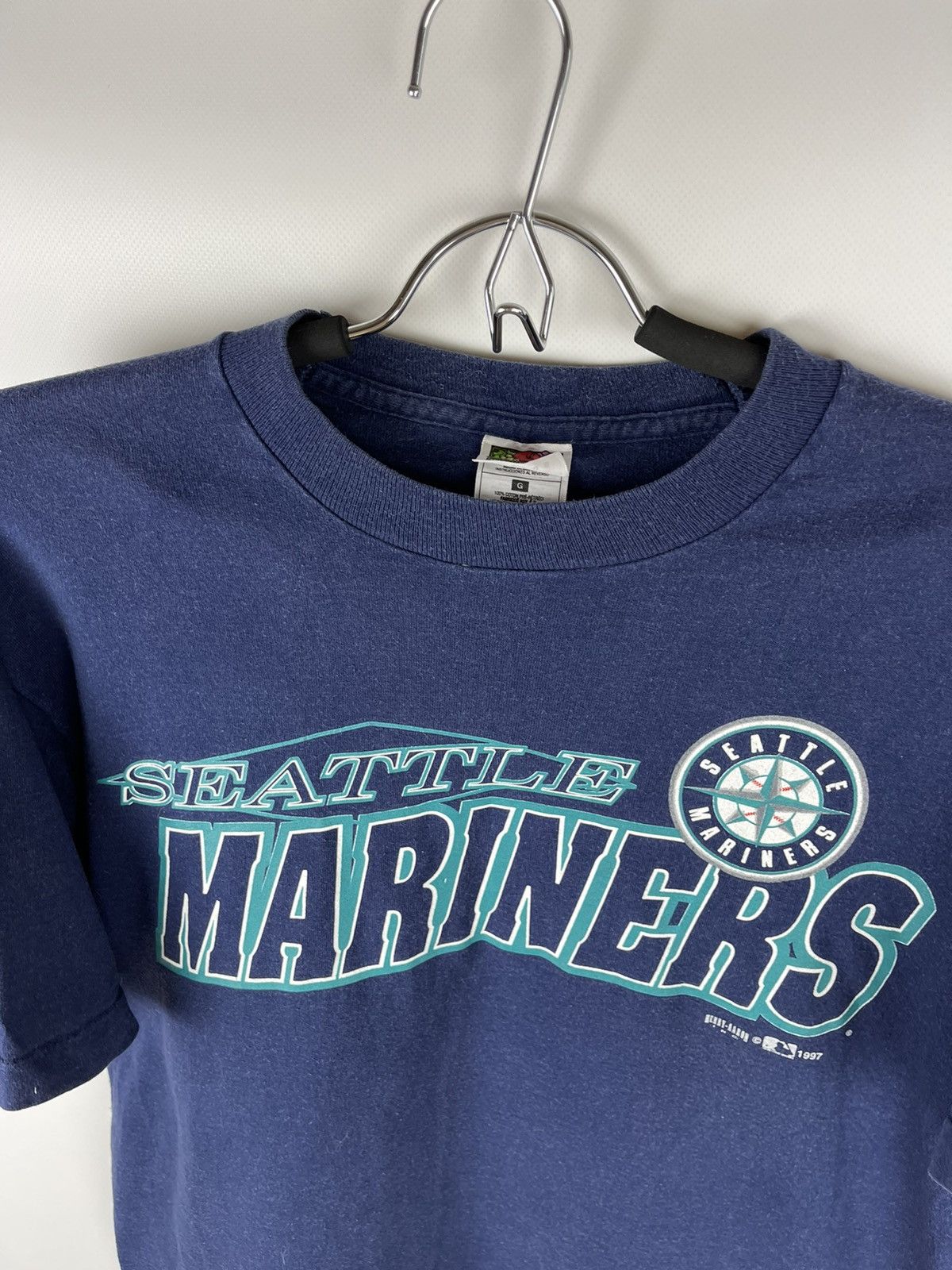 MLB × Vintage Fruit of the loom vintage 1997 MLB Seattle Mariners big logo Size US L / EU 52-54 / 3 - 8 Thumbnail