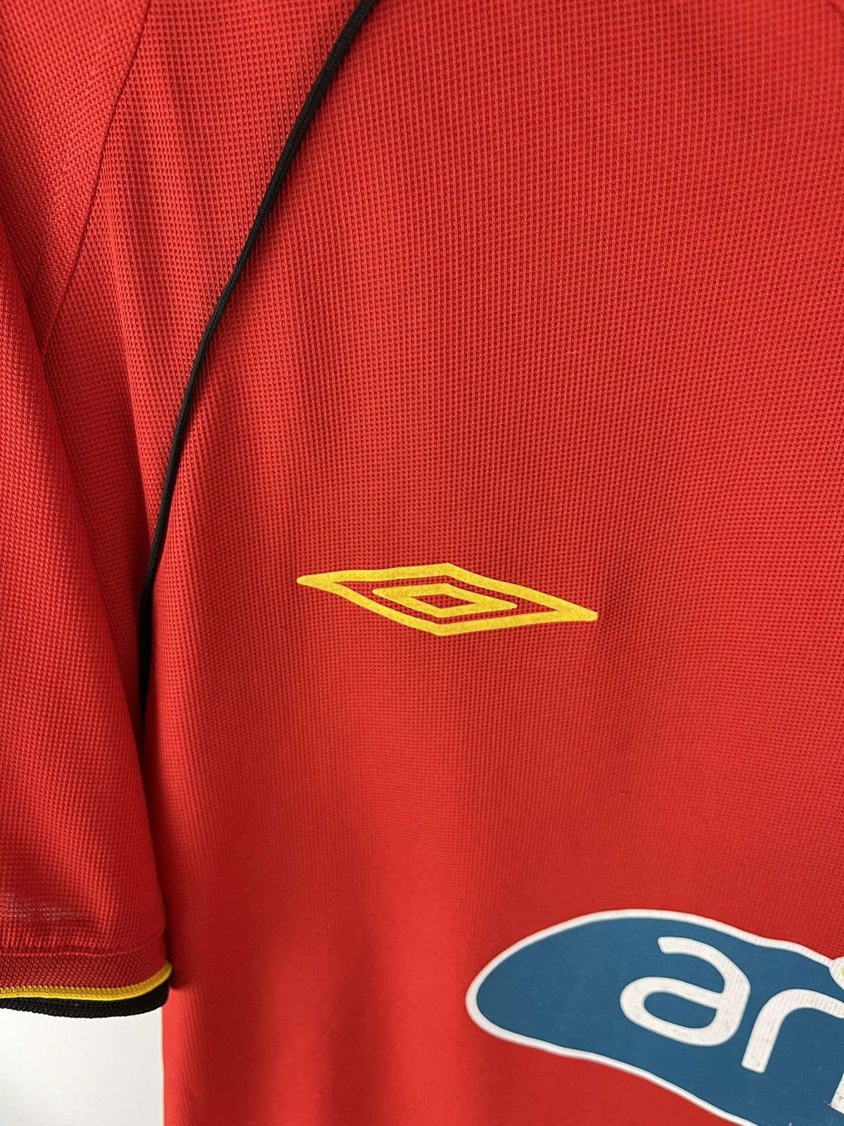 Umbro Umbro Galatasaray 2002 2003 away soccer jersey football Size US L / EU 52-54 / 3 - 9 Thumbnail