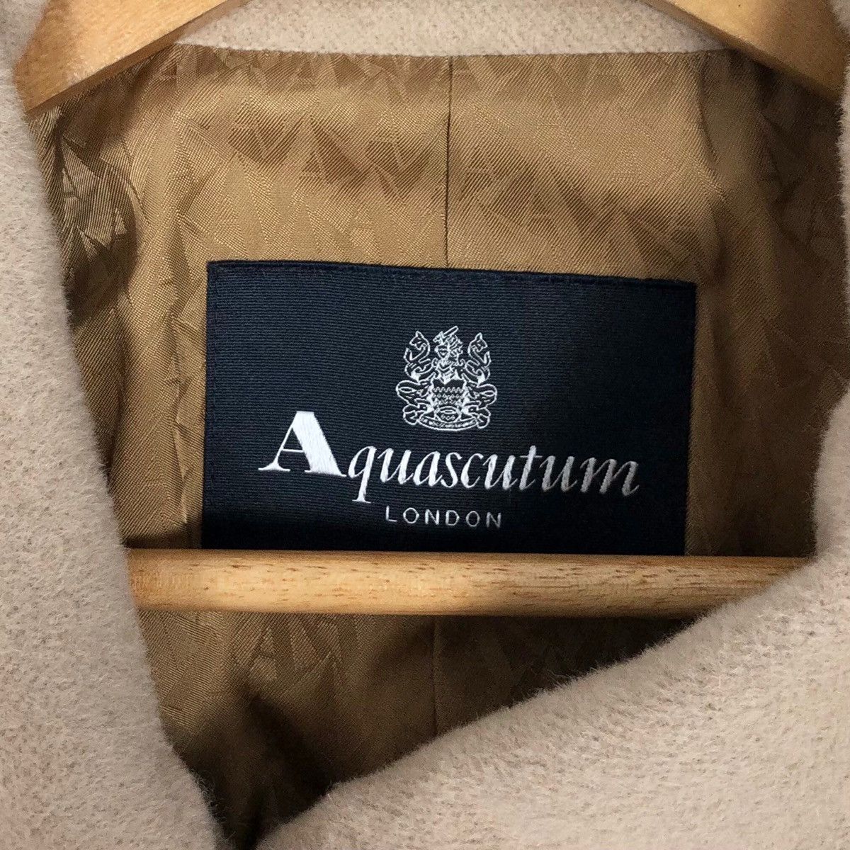Aquascutum Vintage Aquascutum Of London Women’s Wool Car Coat Size L / US 10 / IT 46 - 6 Thumbnail