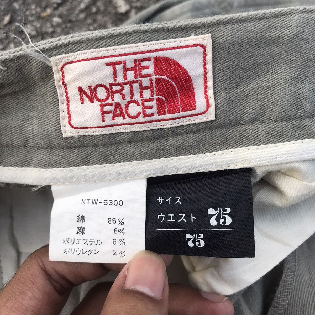 Japanese Brand Vintage The North Face Faded Trousers Pants Size US 28 / EU 44 - 9 Thumbnail