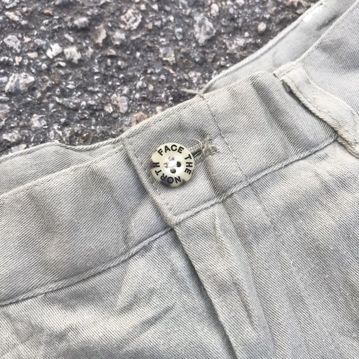 Japanese Brand Vintage The North Face Faded Trousers Pants Size US 28 / EU 44 - 7 Thumbnail