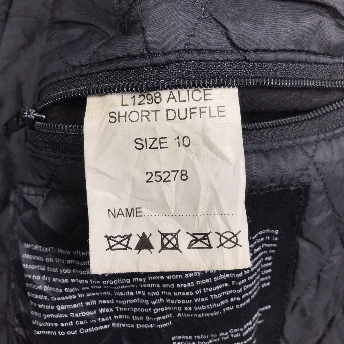 Barbour × Vintage Vintage Barbour Waxed Alice Short Duffle Jacket Size M / US 6-8 / IT 42-44 - 9 Thumbnail
