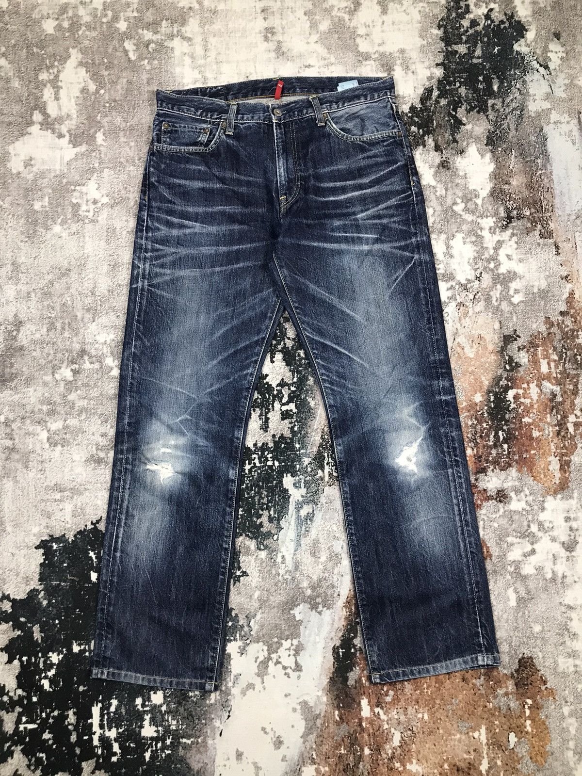 image of Distressed Denim x Uniqlo Vintage Uniqlo S002 Distressed Designs Denim Jeans in Blue (Size 34)