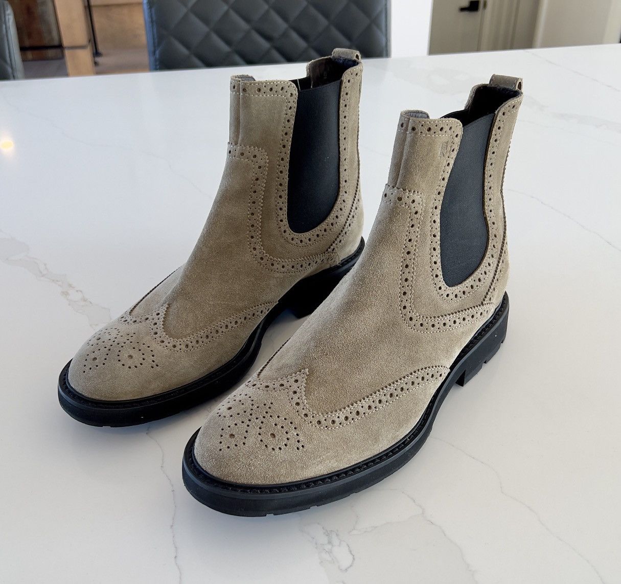 New in Box TODS Brown Suede Chelsea Boots with Semi Lug Sole