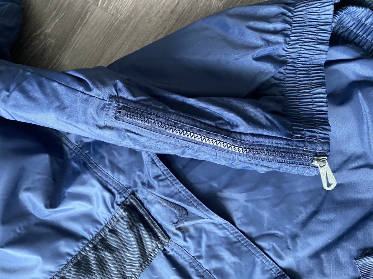 Nike Vintage Nike Pullover Puffer Jacket Center Swoosh Blue 90’s Size US L / EU 52-54 / 3 - 11 Thumbnail