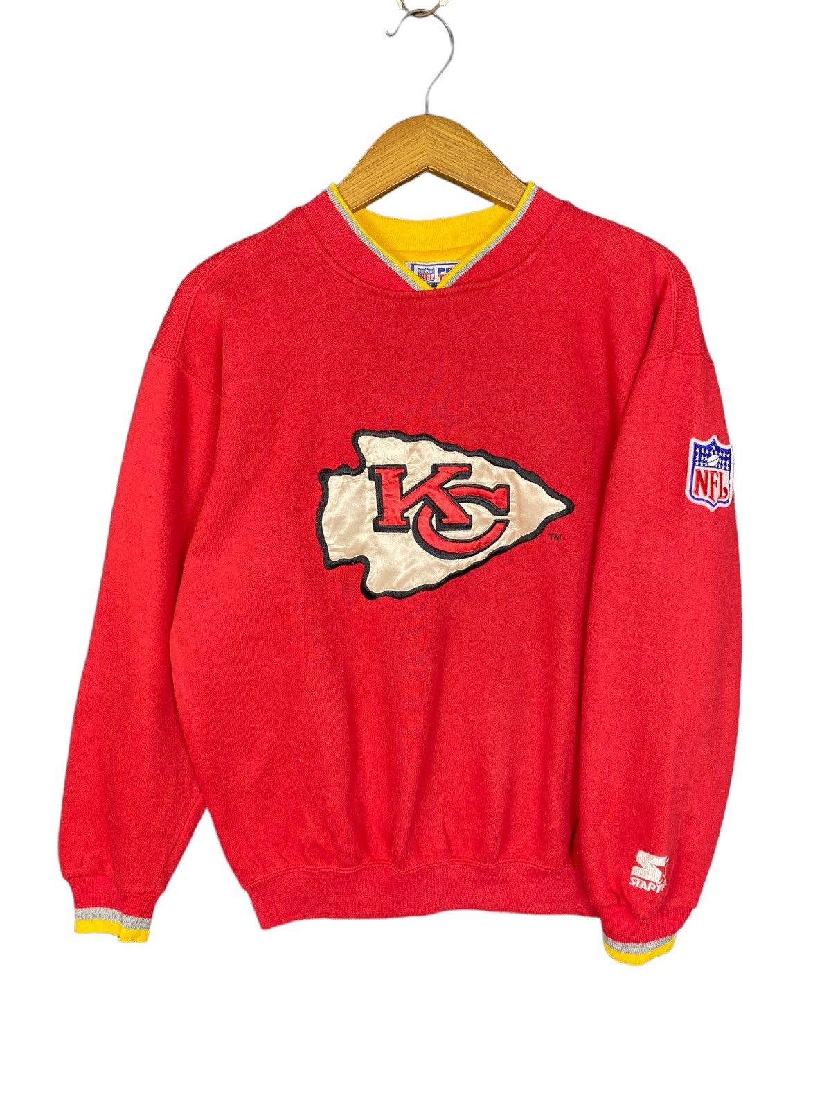 Vintage Vintage NFL Sweatshirt by Starter