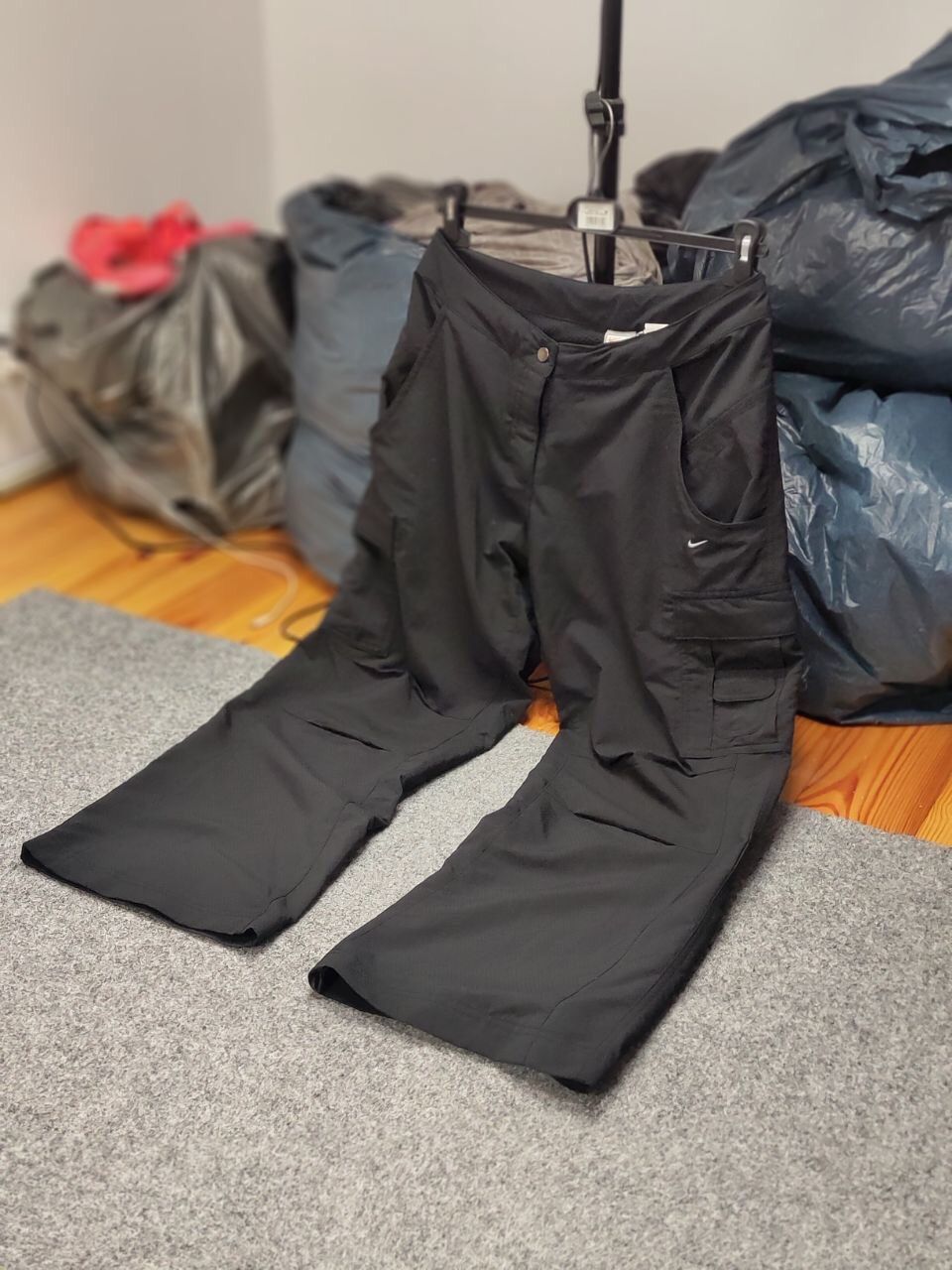 Nike Vintage 90's Nike logo Cargo Black wide light Bondage Pants Size 30" / US 8 / IT 44 - 18 Thumbnail
