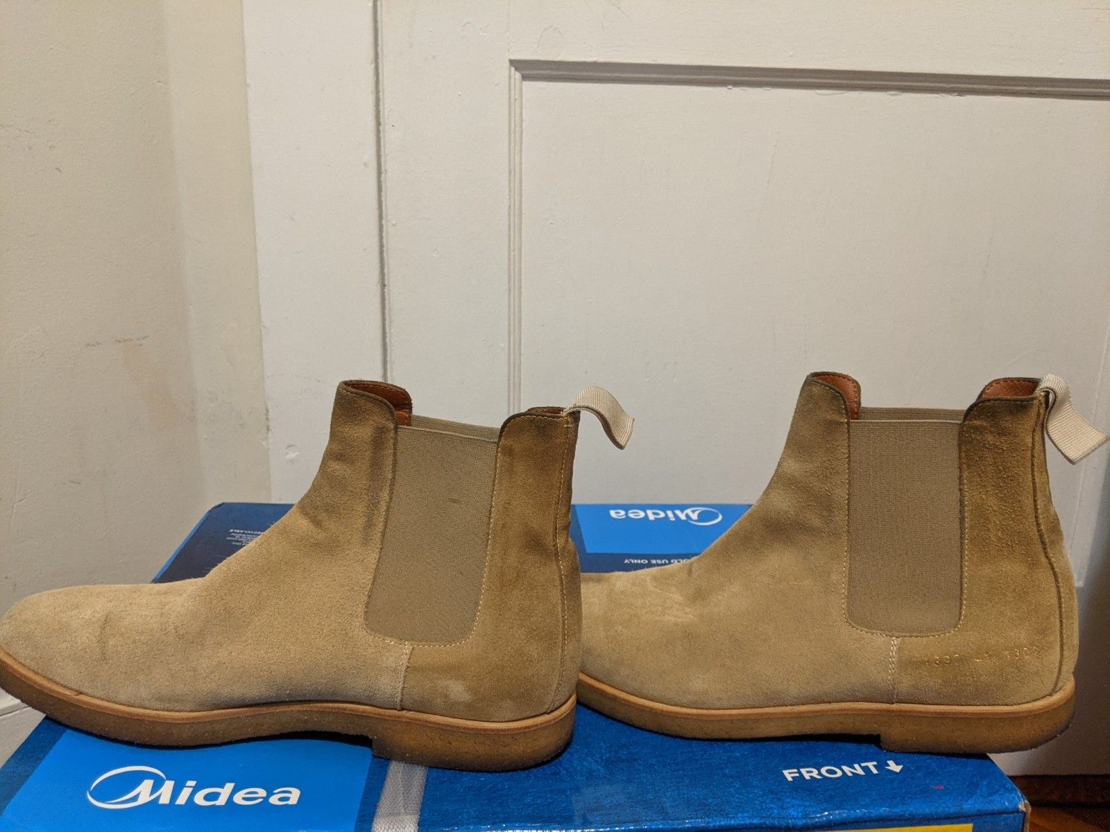 Common Projects Chelsea Boots Size US 8 / EU 41 - 2 Thumbnail