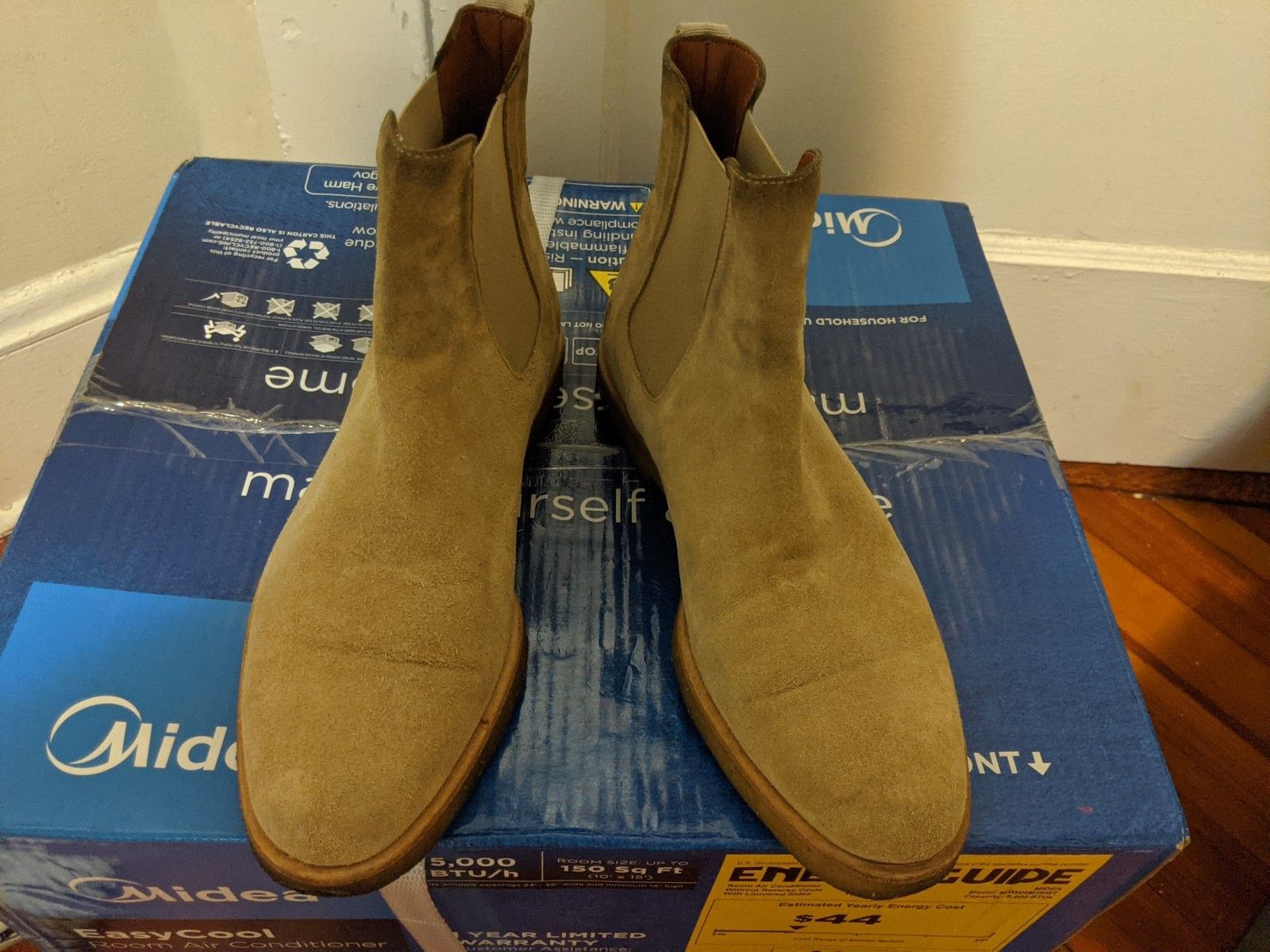 Common Projects Chelsea Boots Size US 8 / EU 41 - 5 Thumbnail